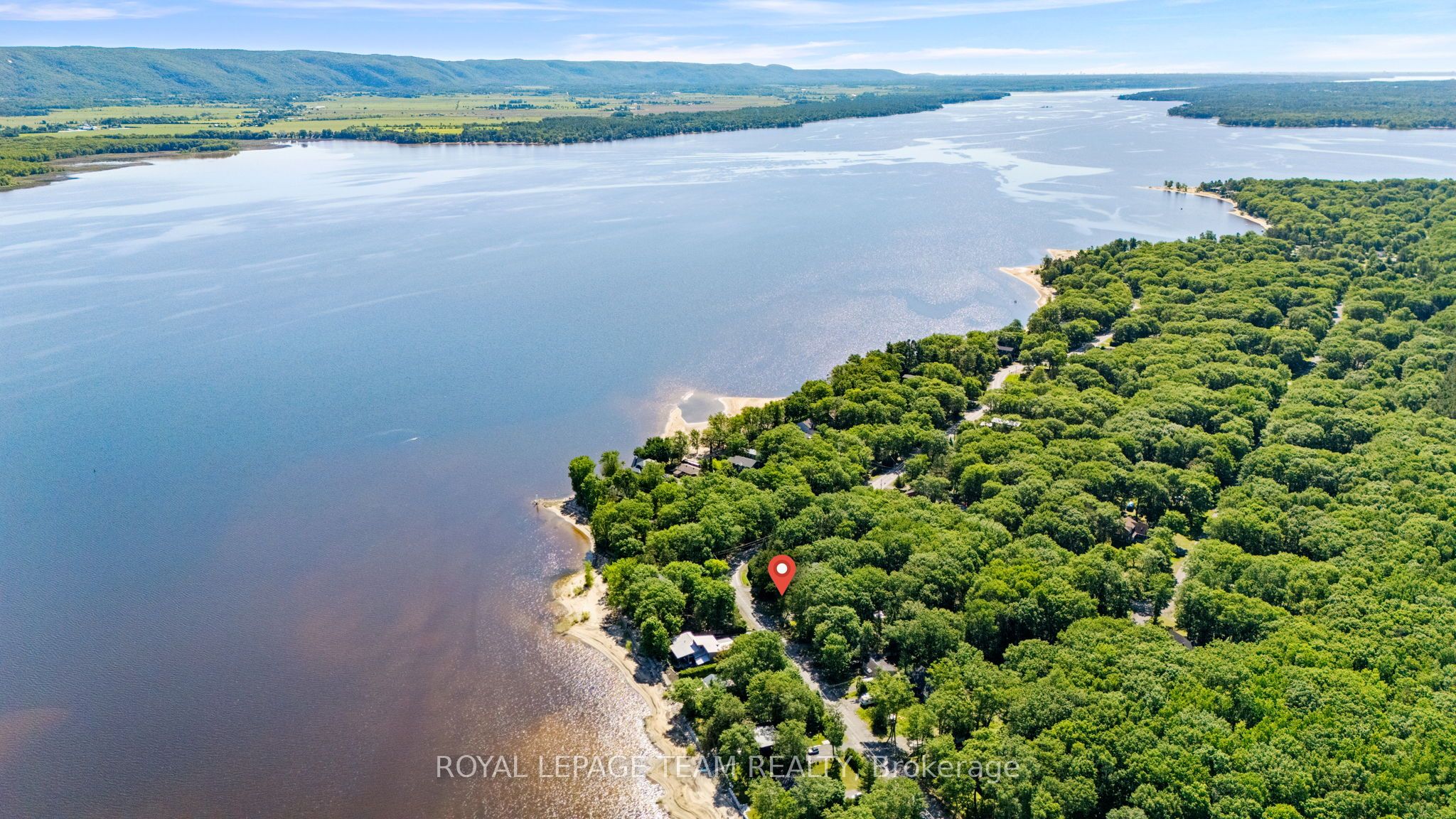 675 Bayview Drive Property Photo 1