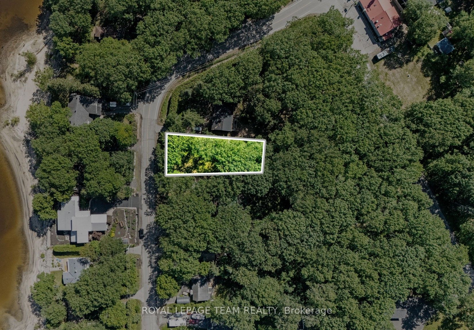 675 Bayview Drive Property Photo 3