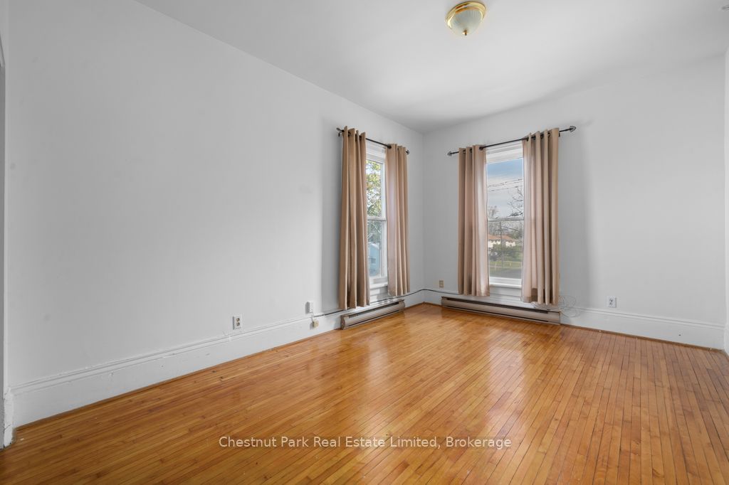 71 Queen Street Property Photo 27