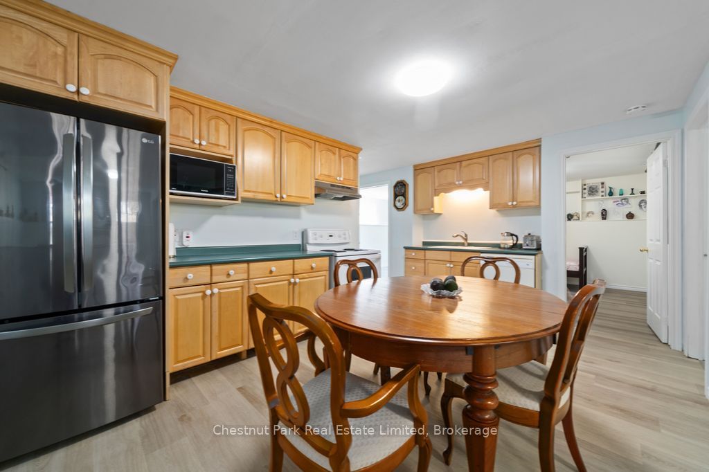 71 Queen Street Property Photo 37
