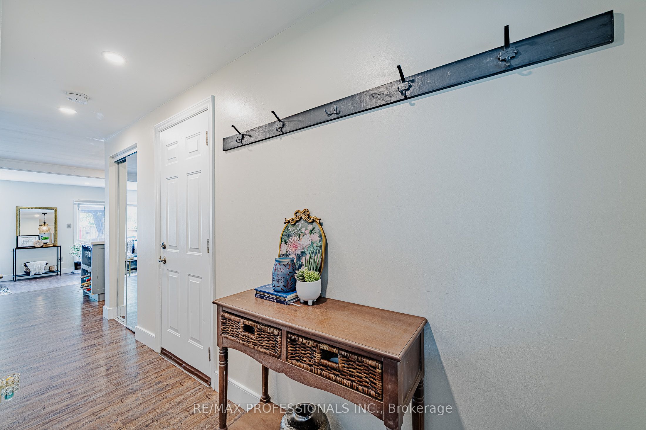 178 Kovac Road Property Photo 6