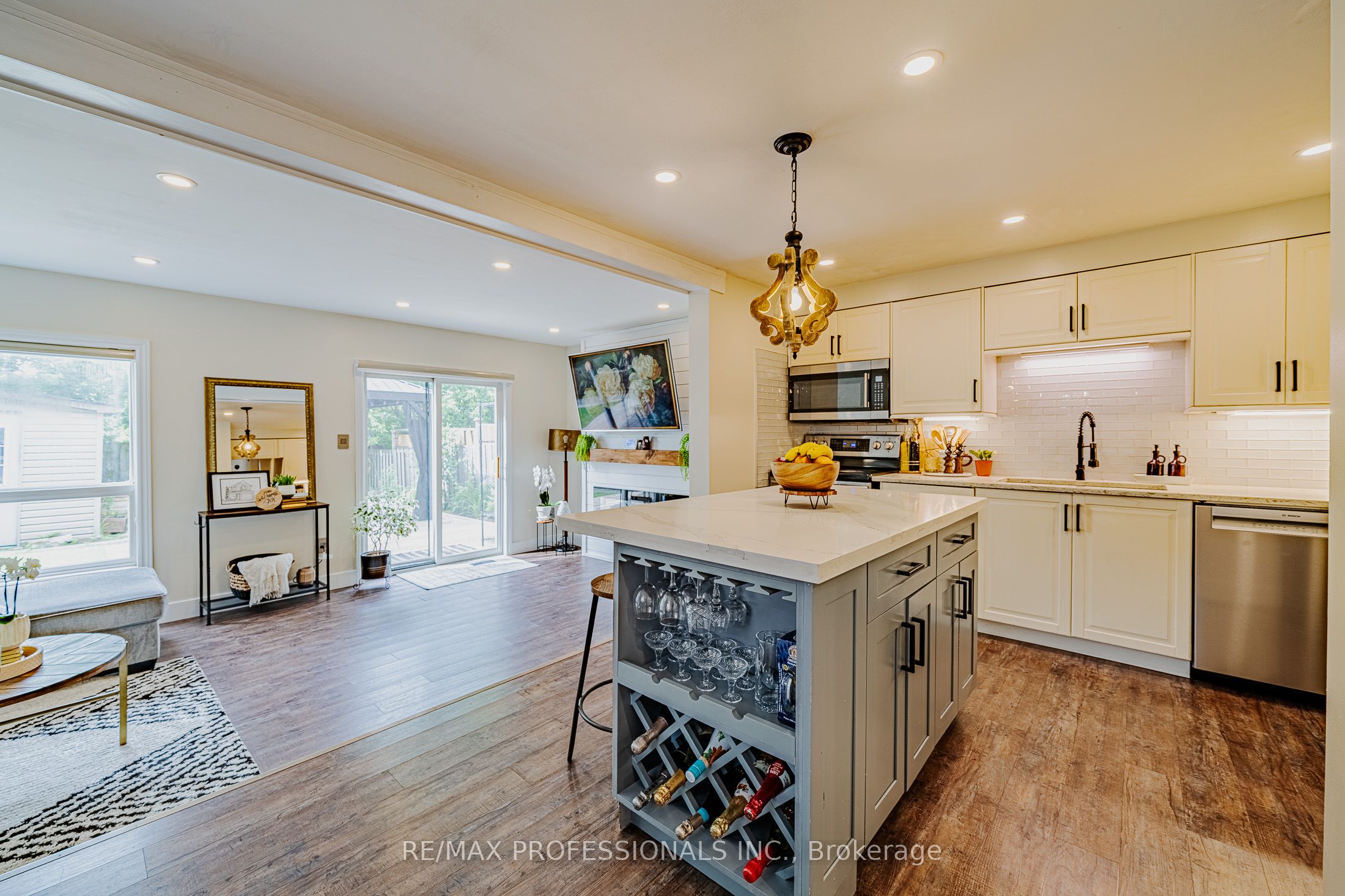 178 Kovac Road Property Photo 8