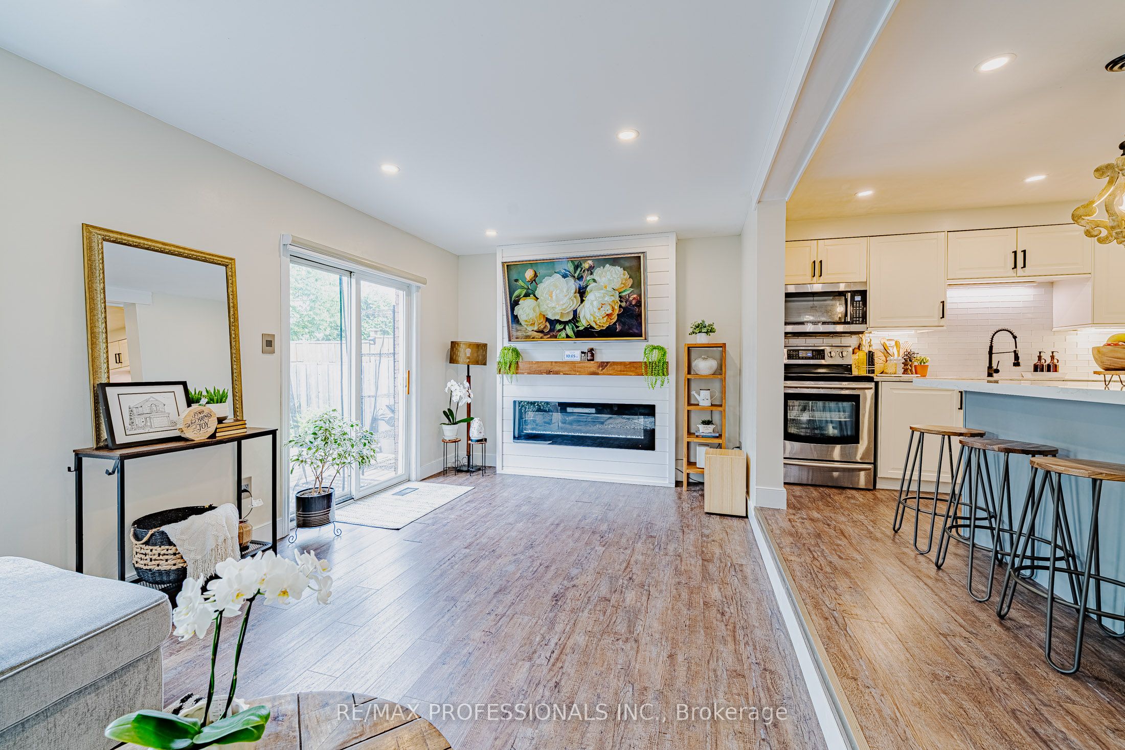 178 Kovac Road Property Photo 14
