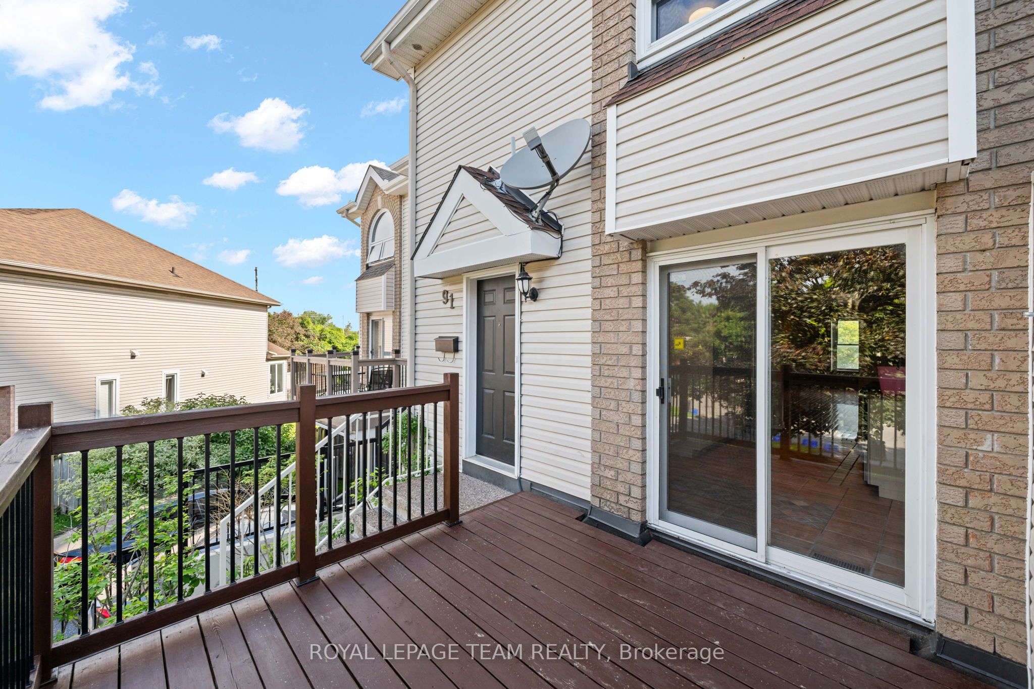 91 Thornbury Crescent Property Photo 4