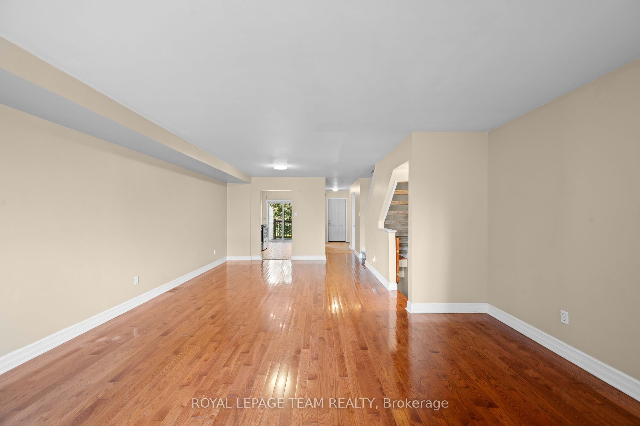 91 Thornbury Crescent Property Photo 17