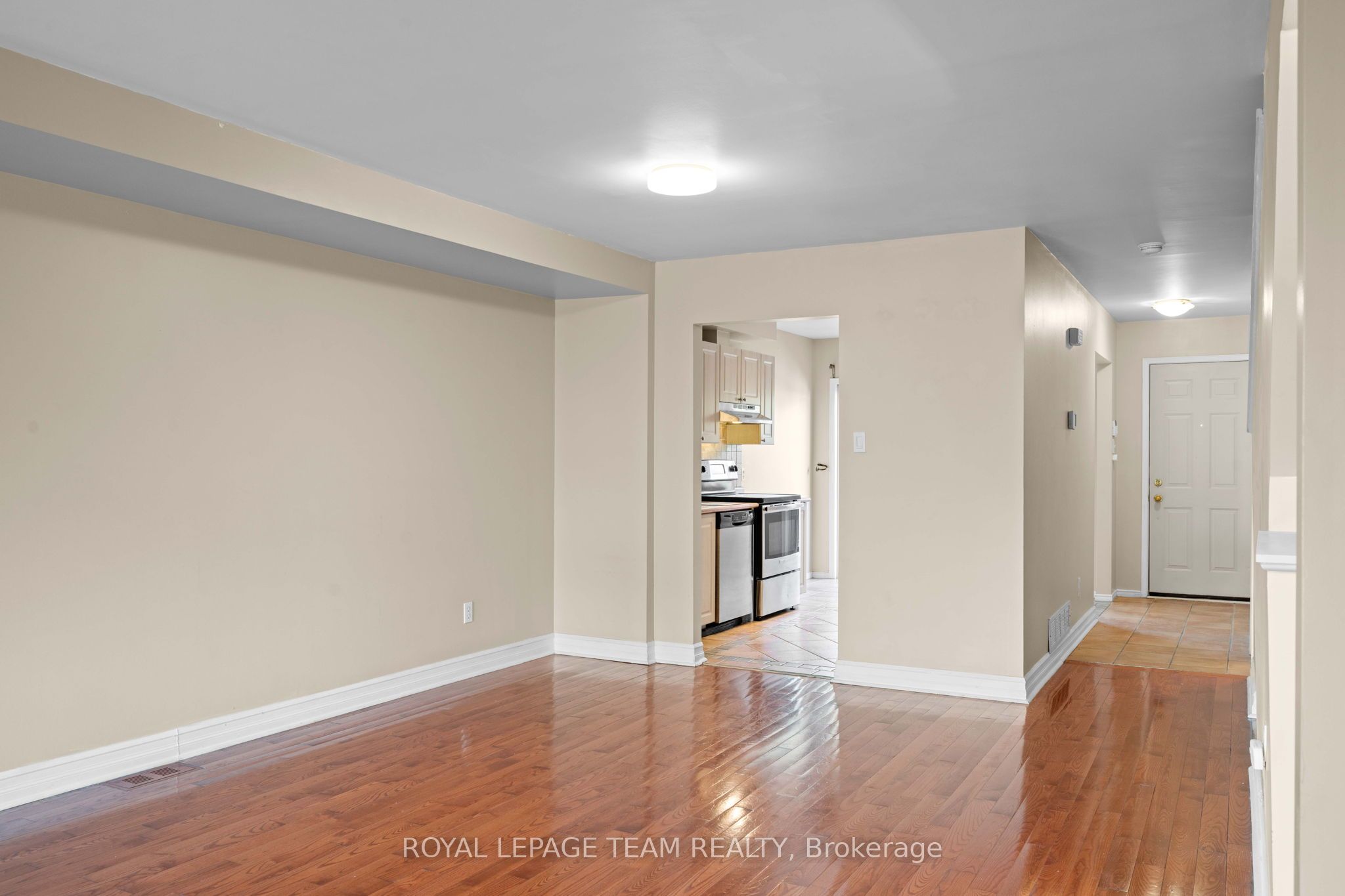 91 Thornbury Crescent Property Photo 18