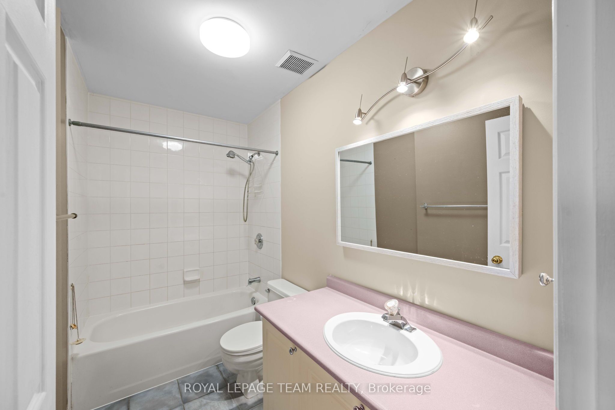 91 Thornbury Crescent Property Photo 21