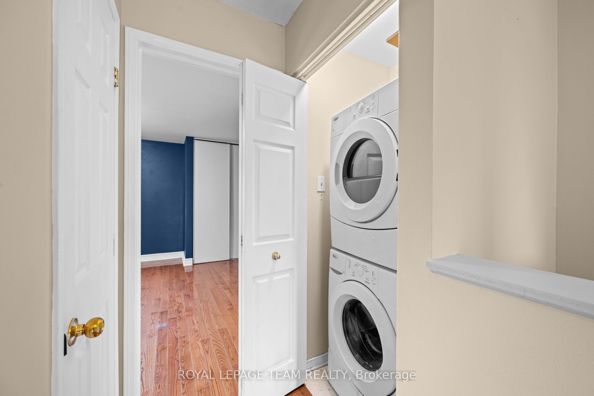 91 Thornbury Crescent Property Photo 26