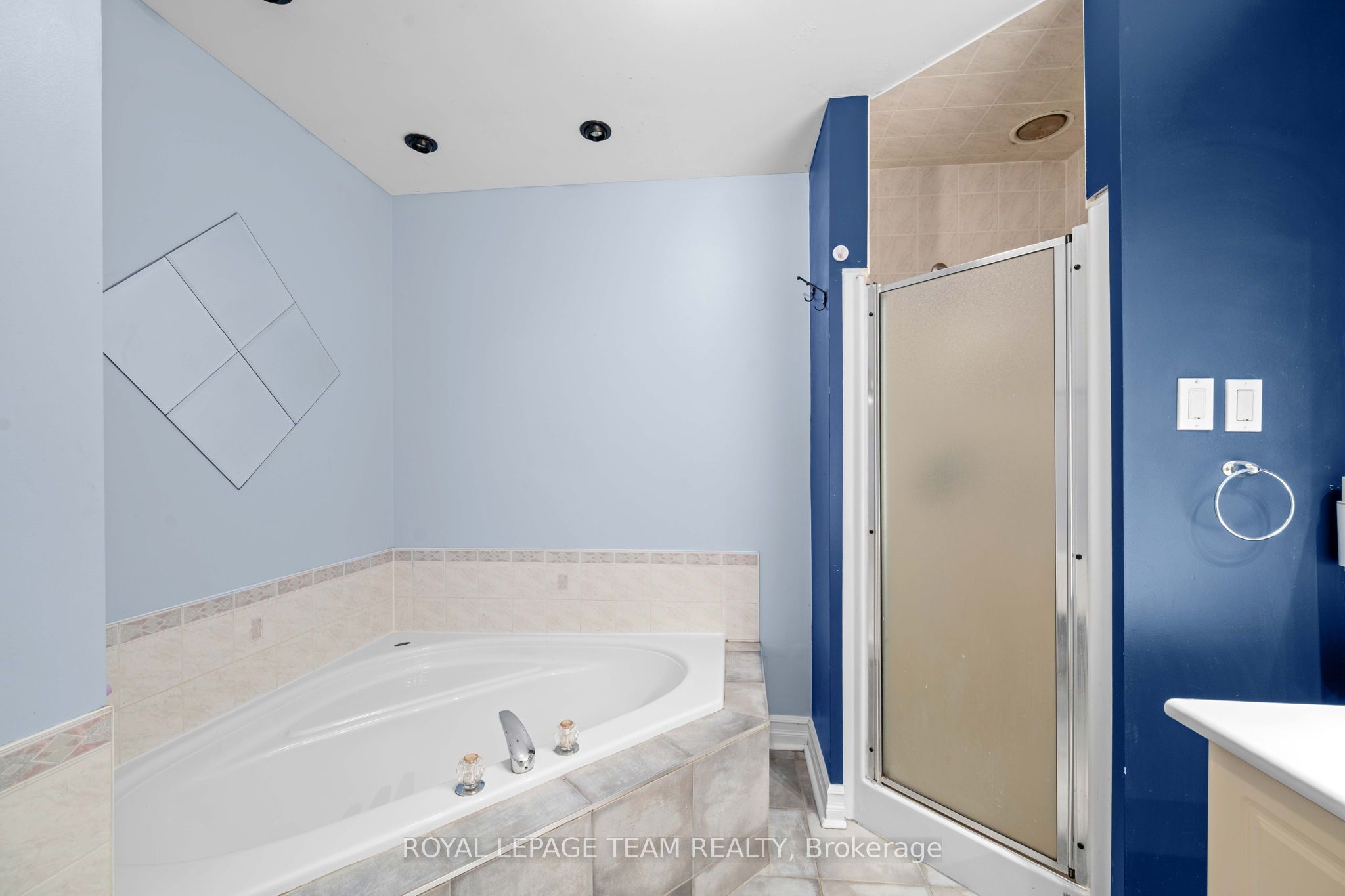 91 Thornbury Crescent Property Photo 29