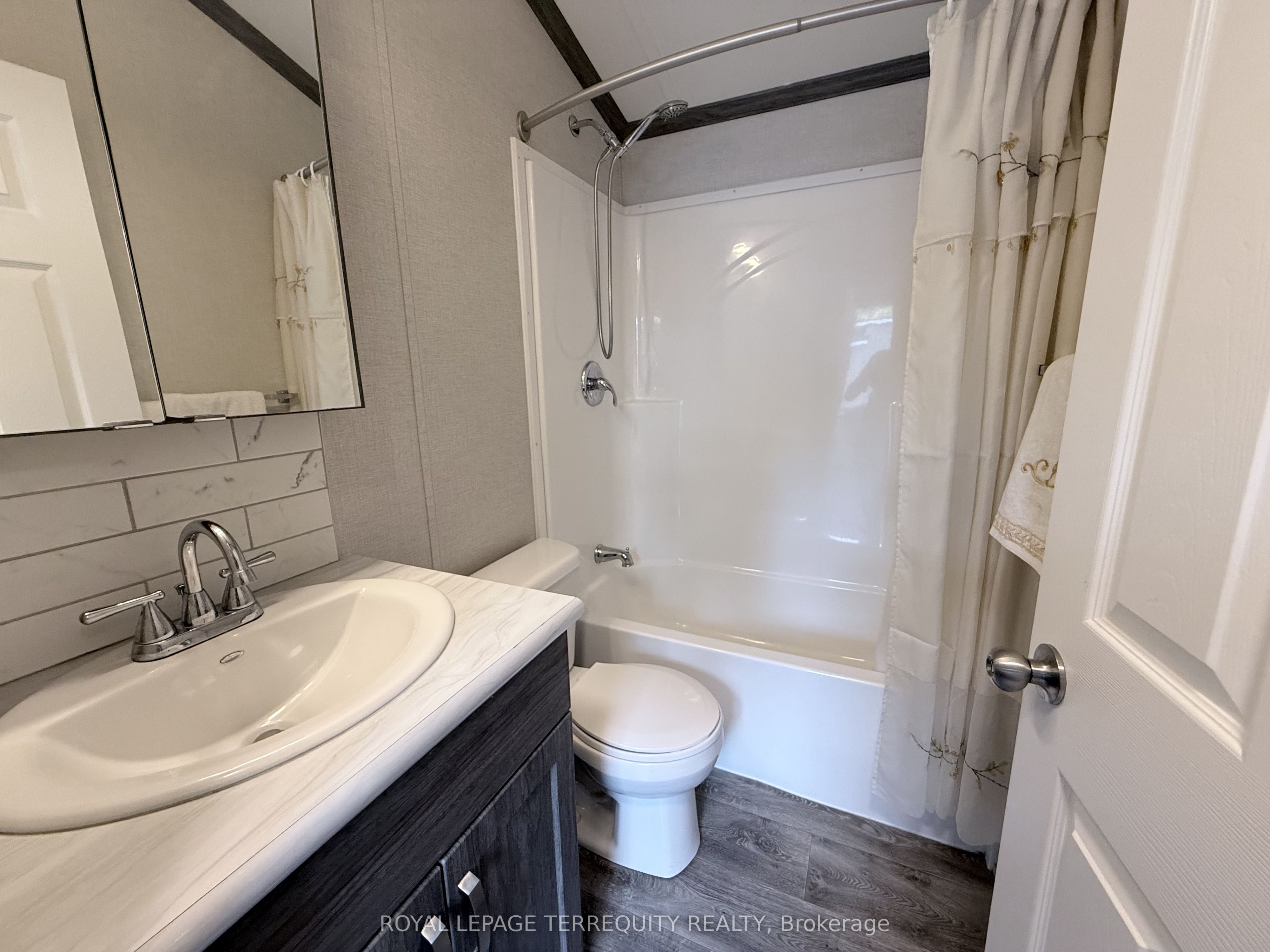356 Rockhaven Property Photo 15