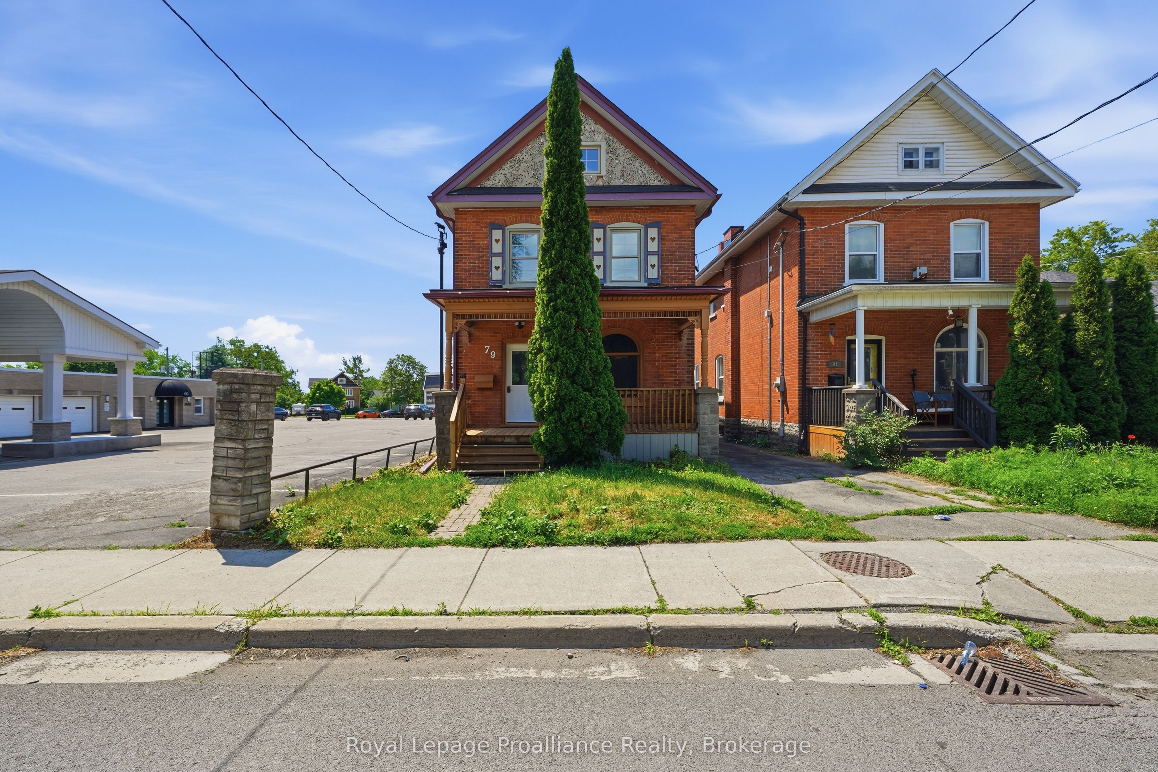 79 Bridge Street W Property Photo 45