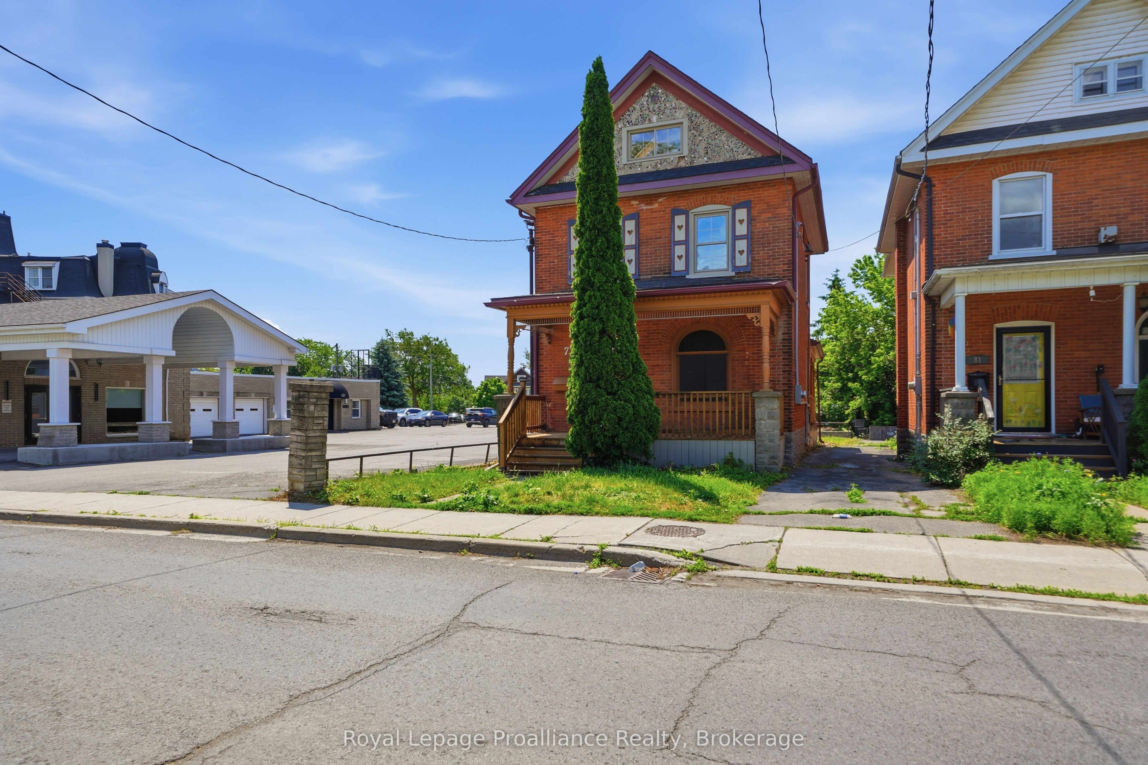 79 Bridge Street W Property Photo 46