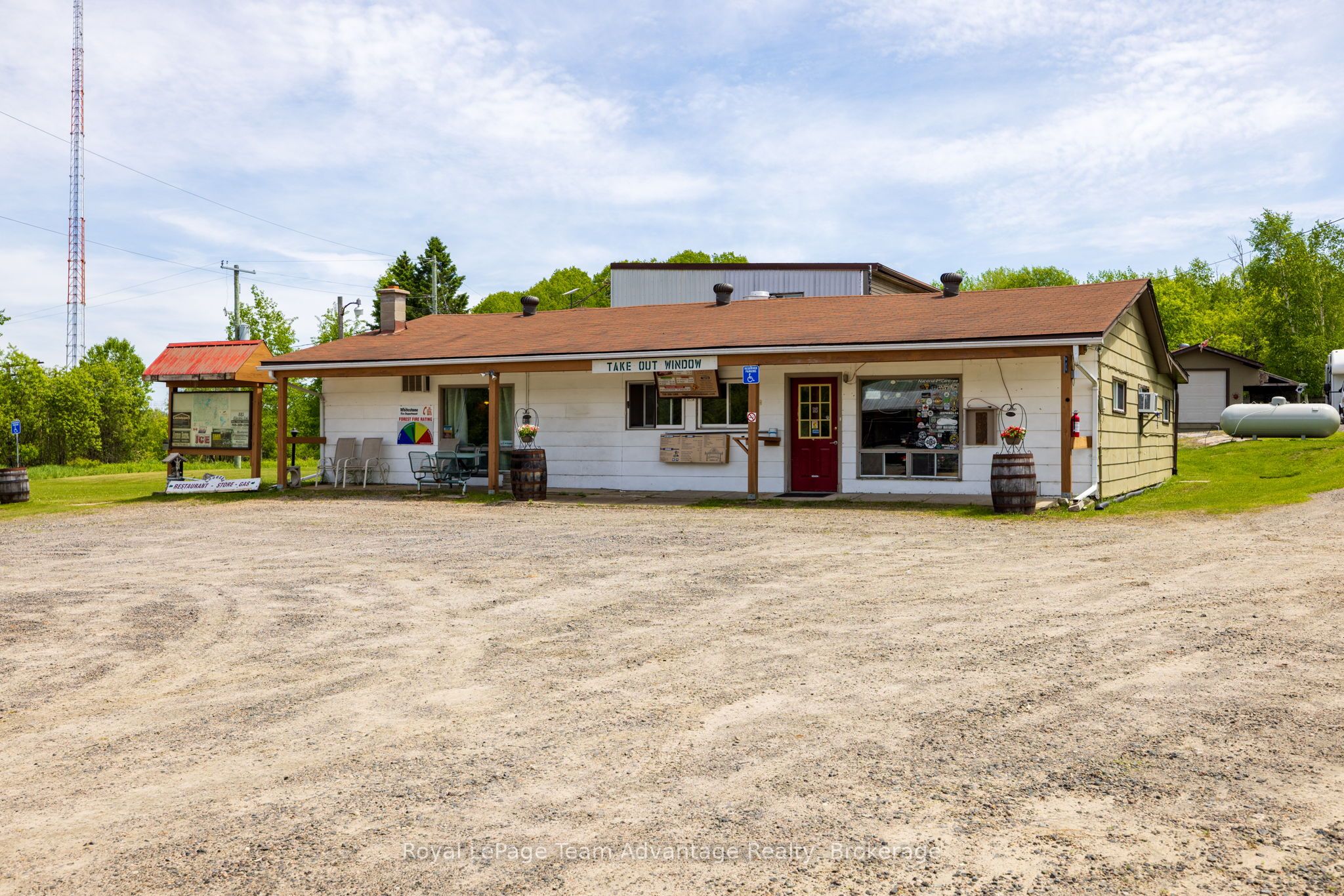 1294 Highway 520 Property Photo 1