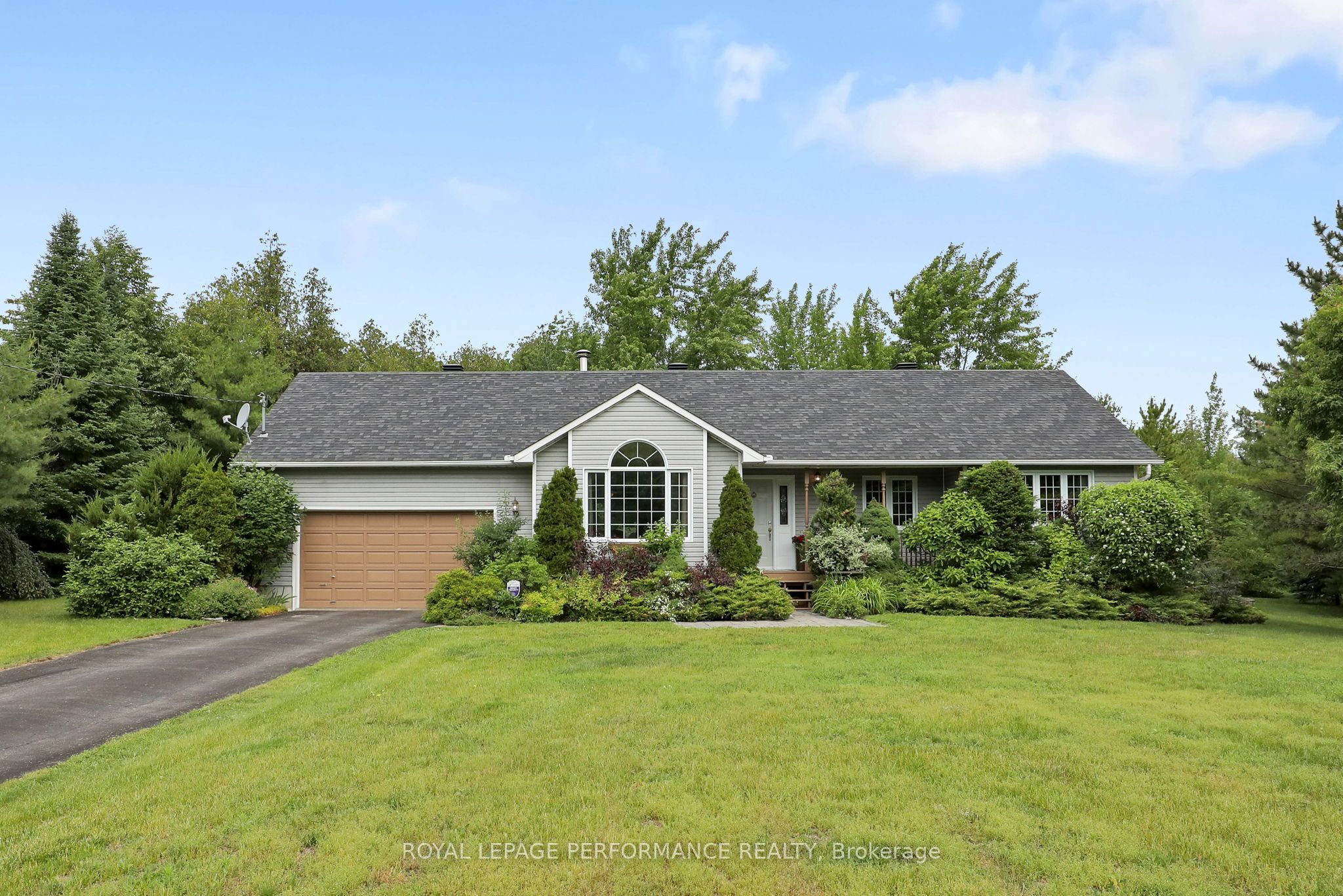 6115 Kaycourt Drive Property Photo 1