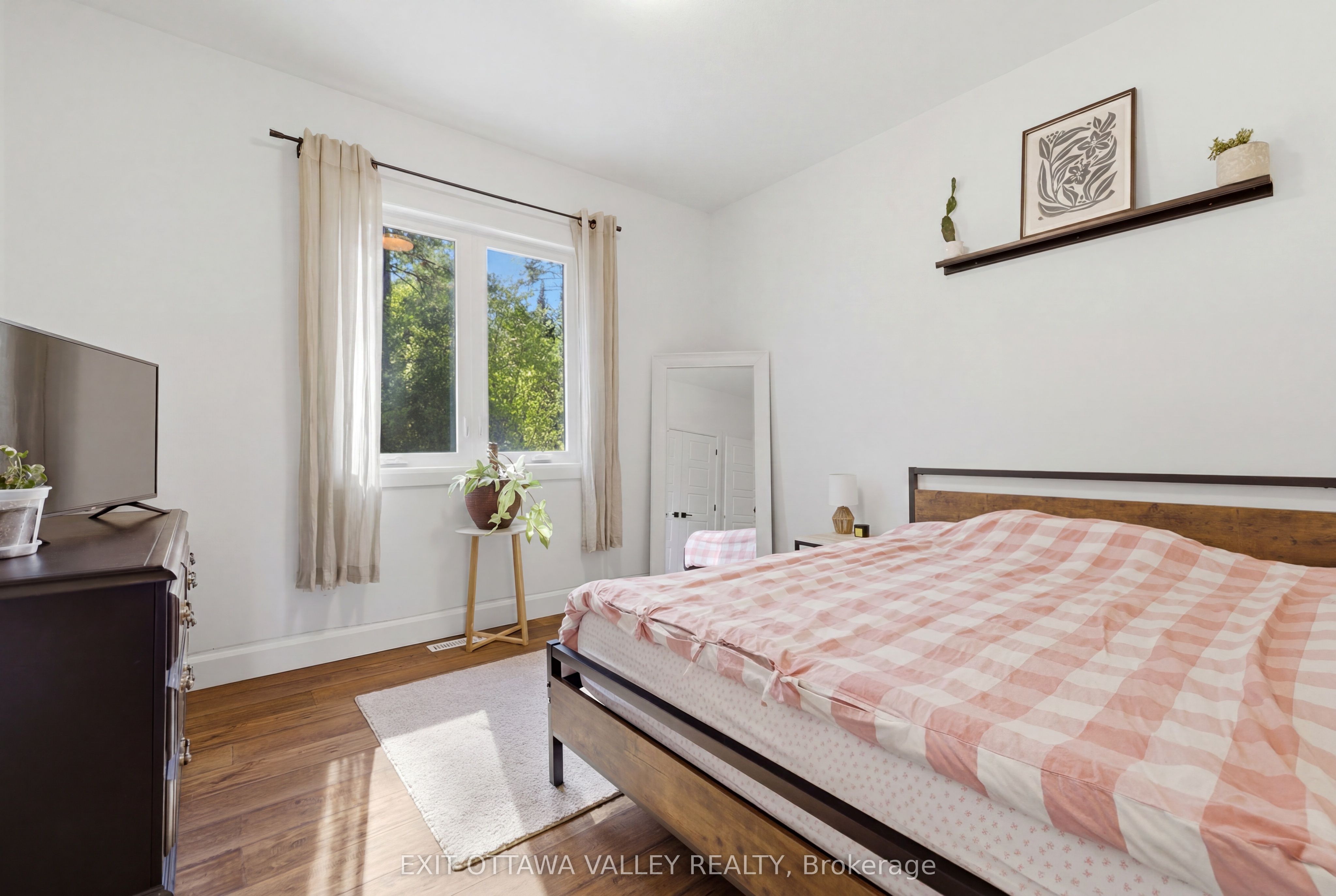 82 Jennings Road Property Photo 30