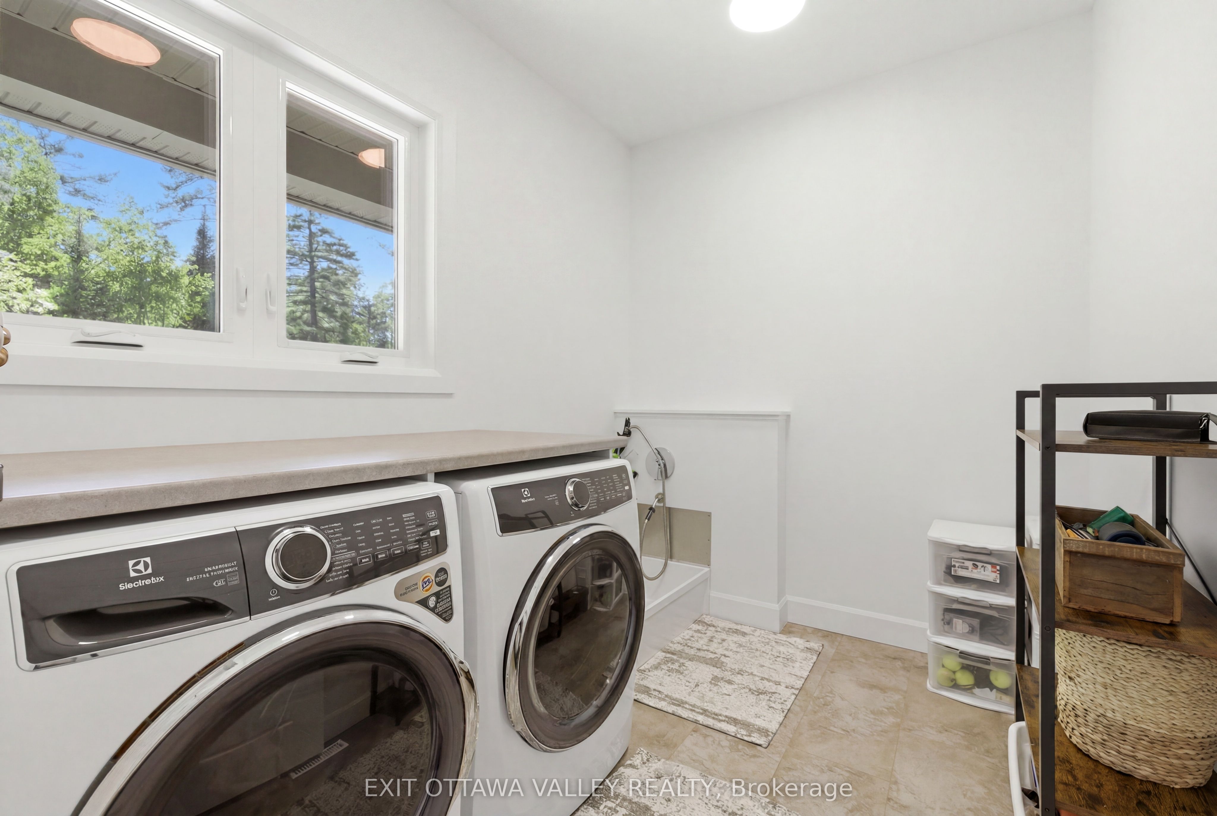 82 Jennings Road Property Photo 35