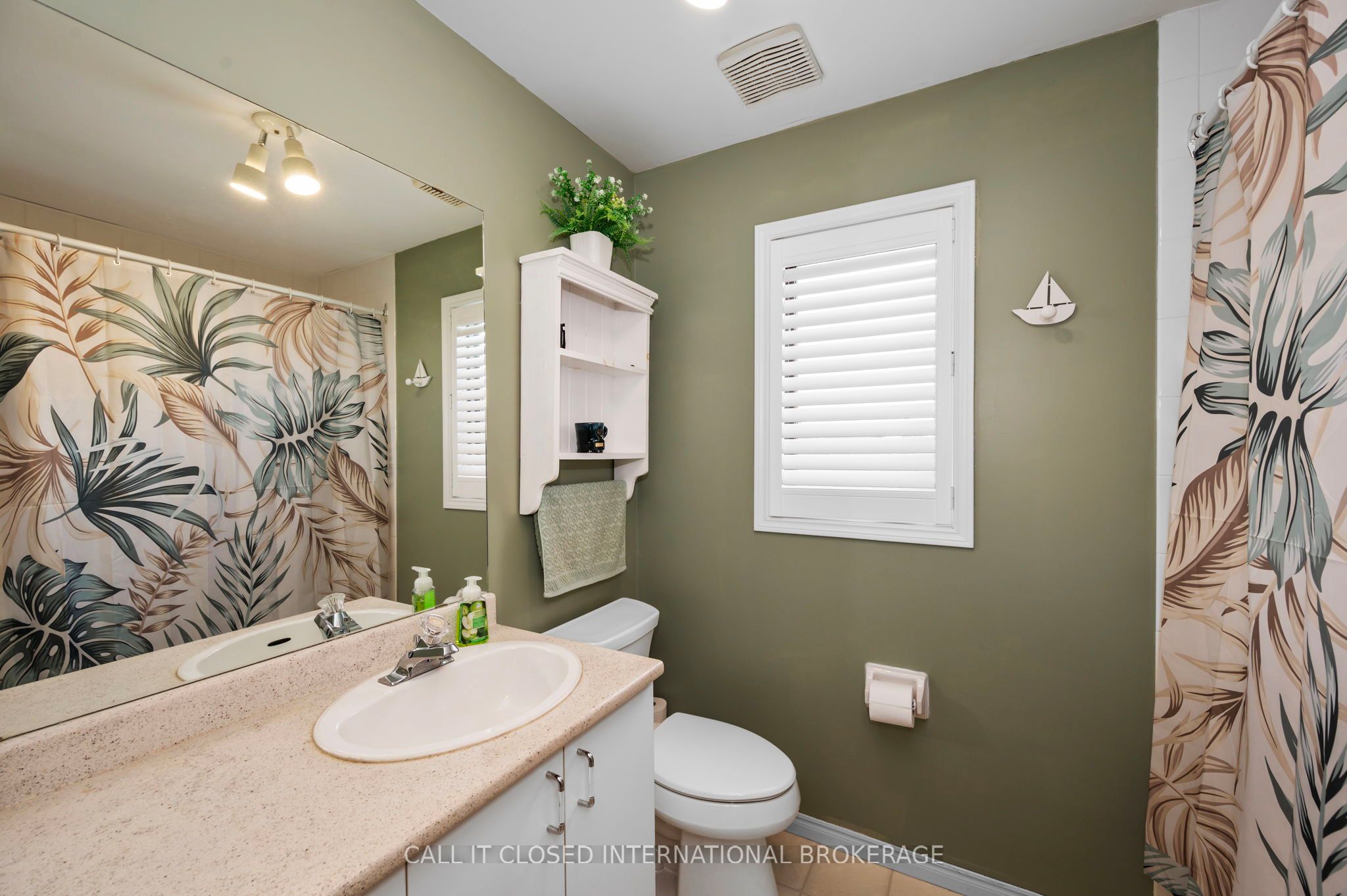 39833 Shady Lane Crescent Property Photo 33