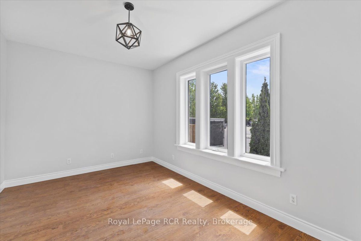 503 10th Avenue Property Photo 9