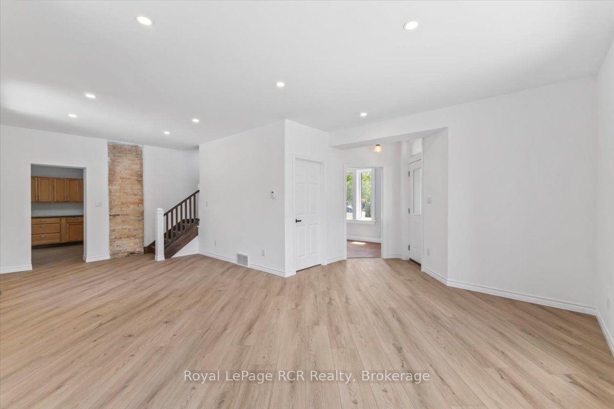 503 10th Avenue Property Photo 17