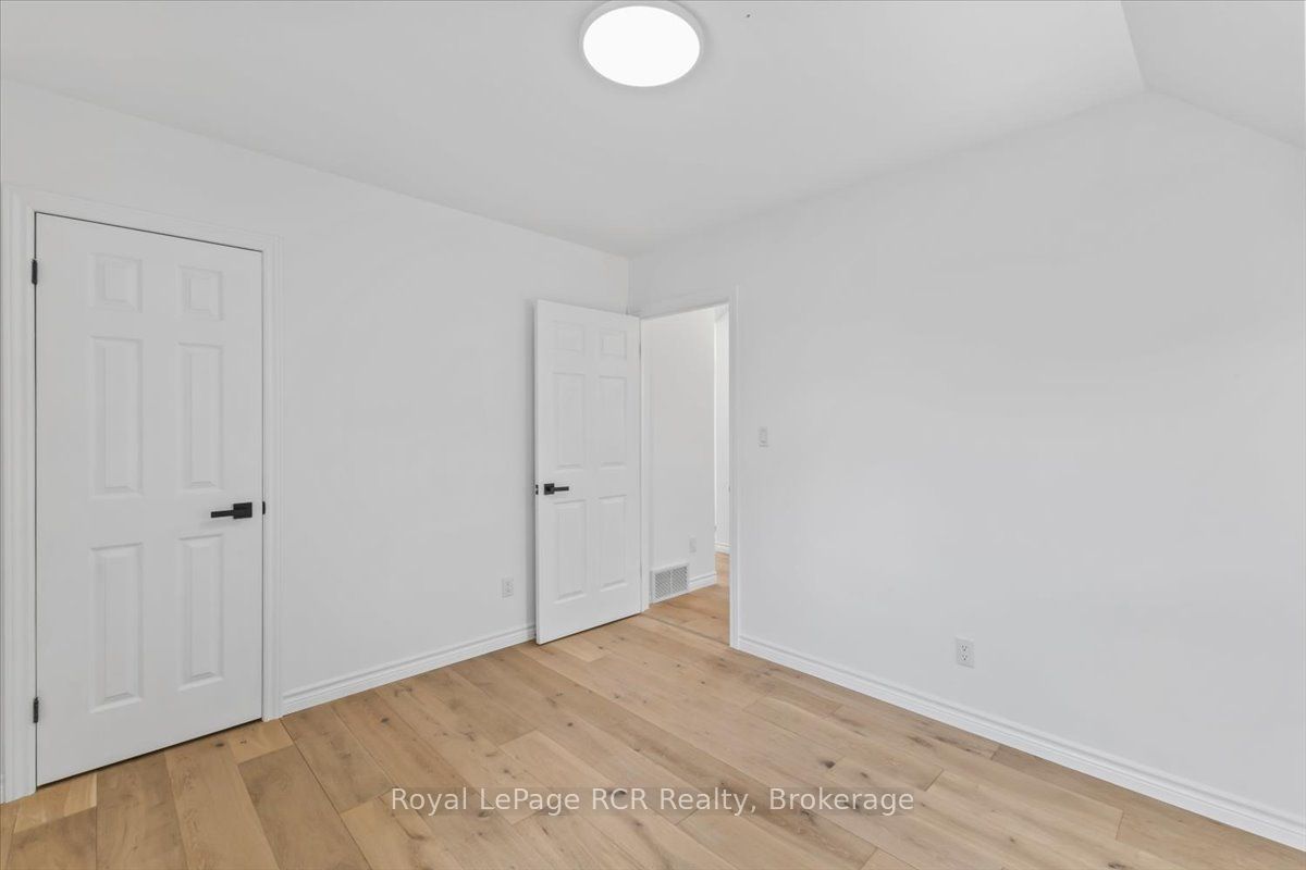503 10th Avenue Property Photo 24