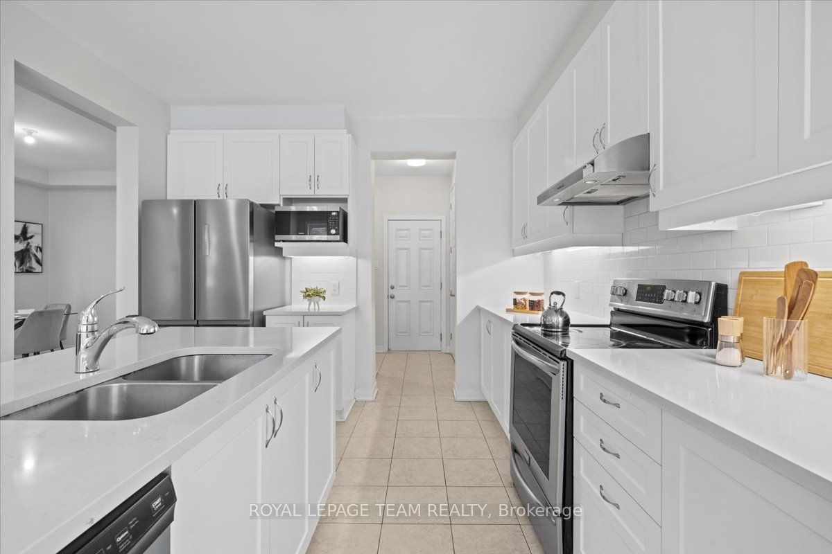 331 Crossway Terrace Property Photo 10