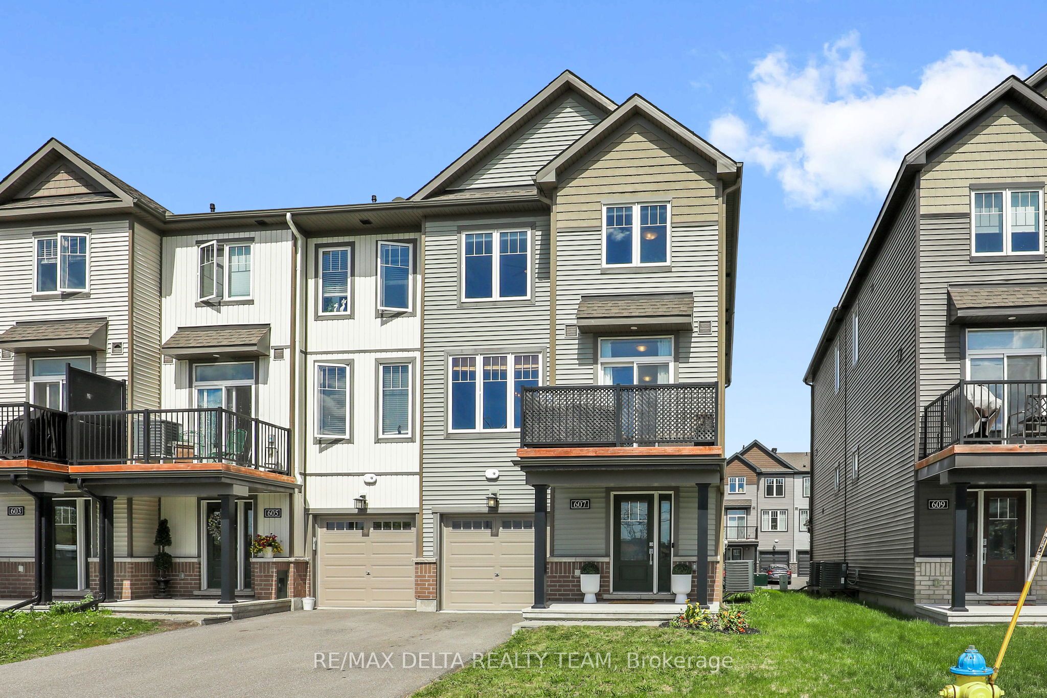 607 Prominence Way Property Photo 3