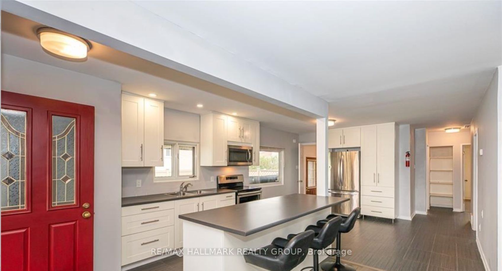 1387 Sault Street A Property Photo 2
