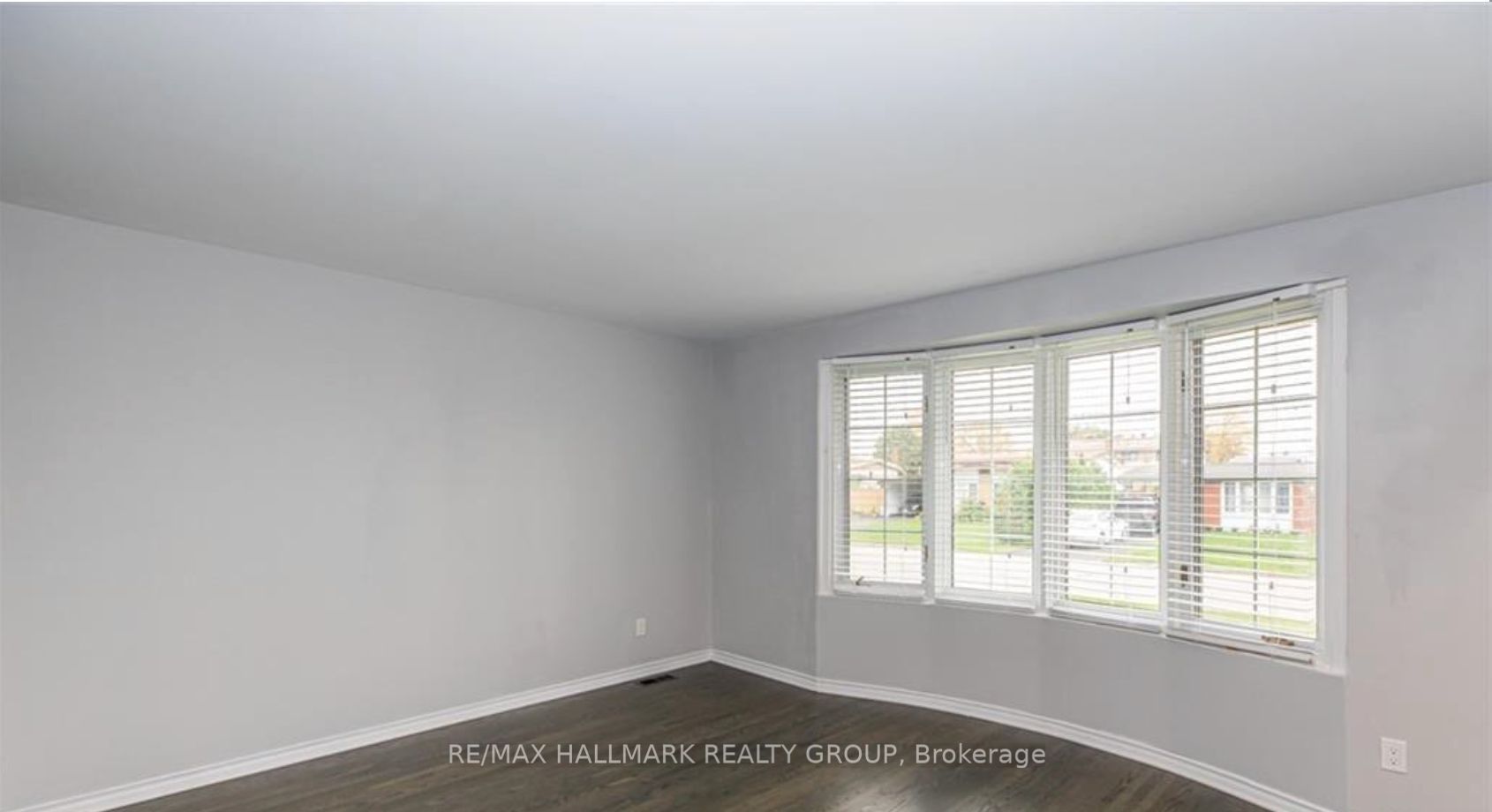 1387 Sault Street A Property Photo 7