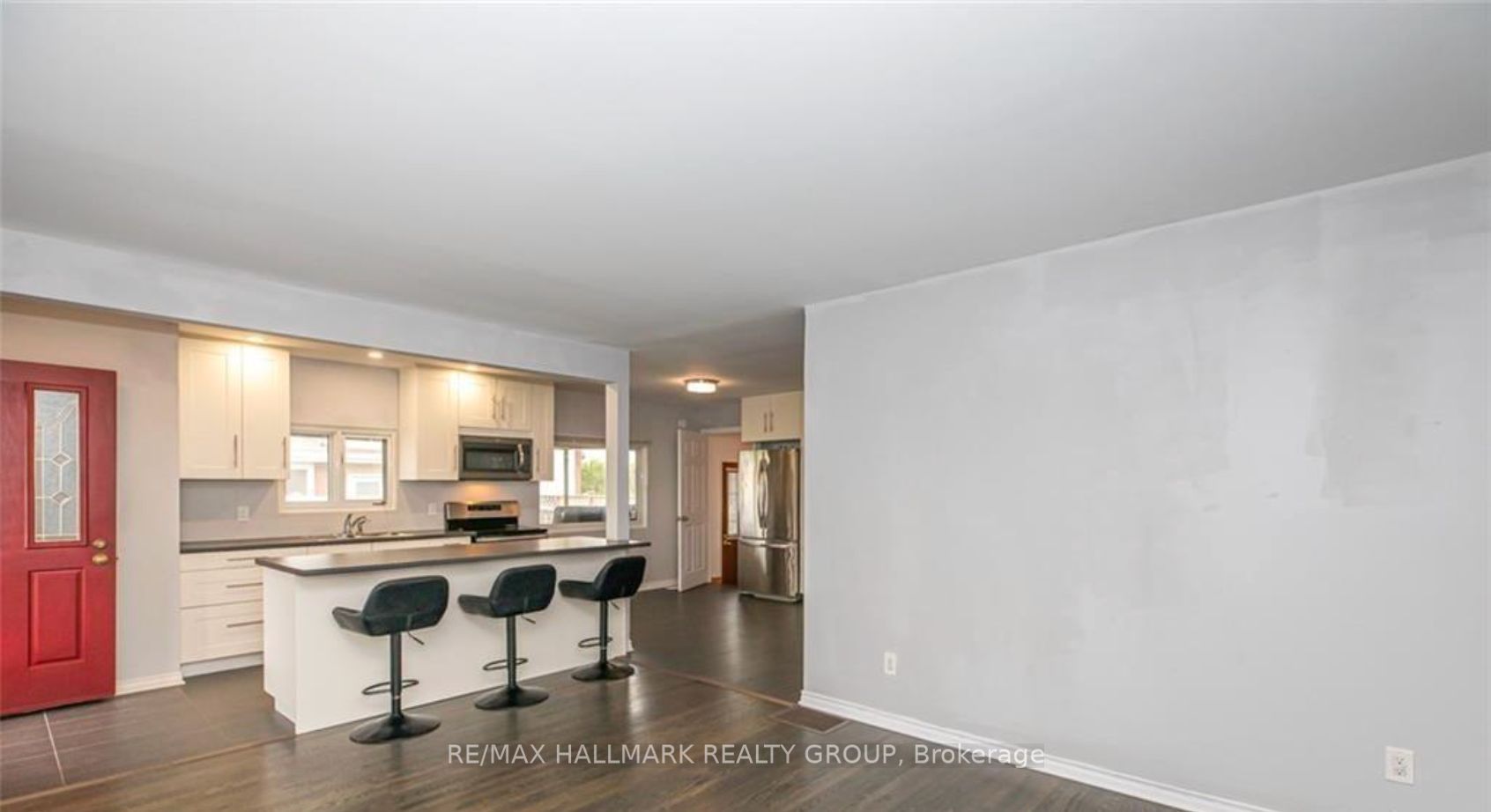 1387 Sault Street A Property Photo 8