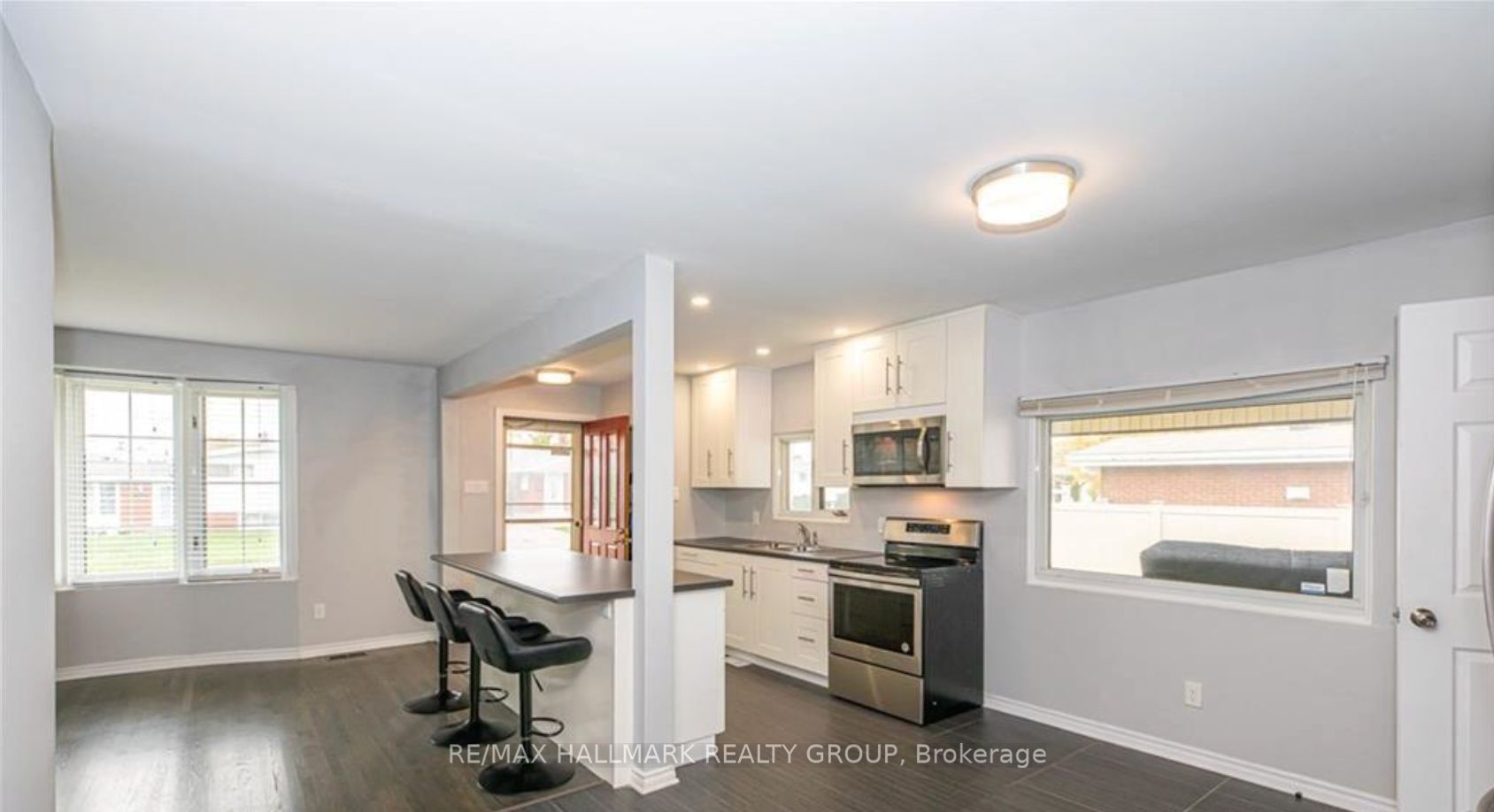 1387 Sault Street A Property Photo 10