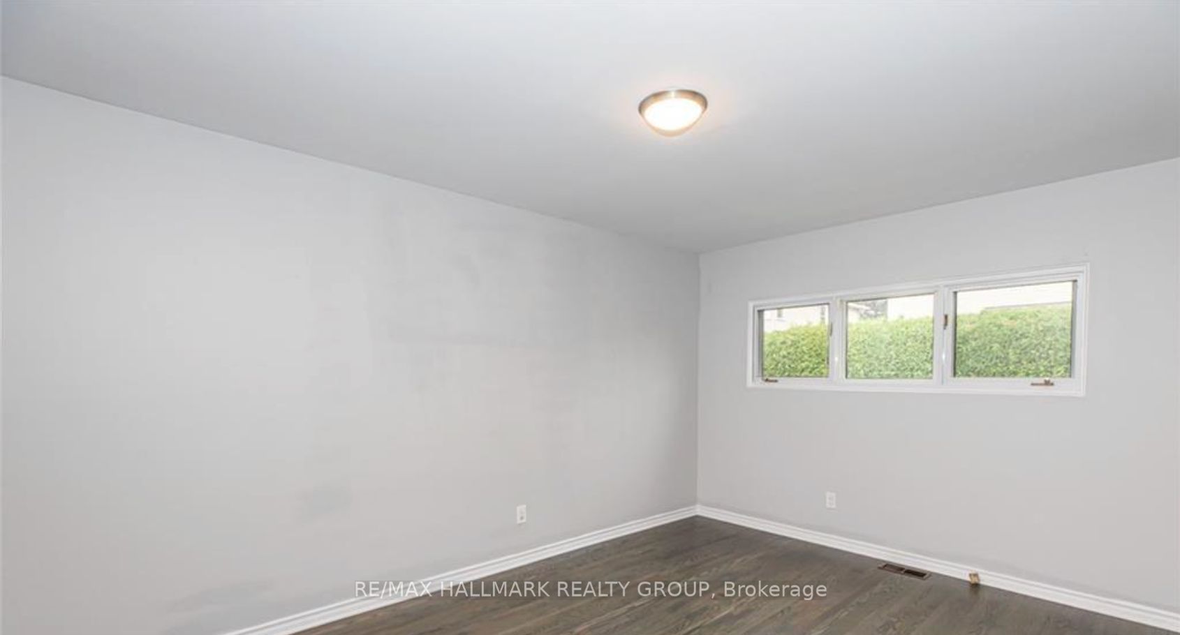 1387 Sault Street A Property Photo 13