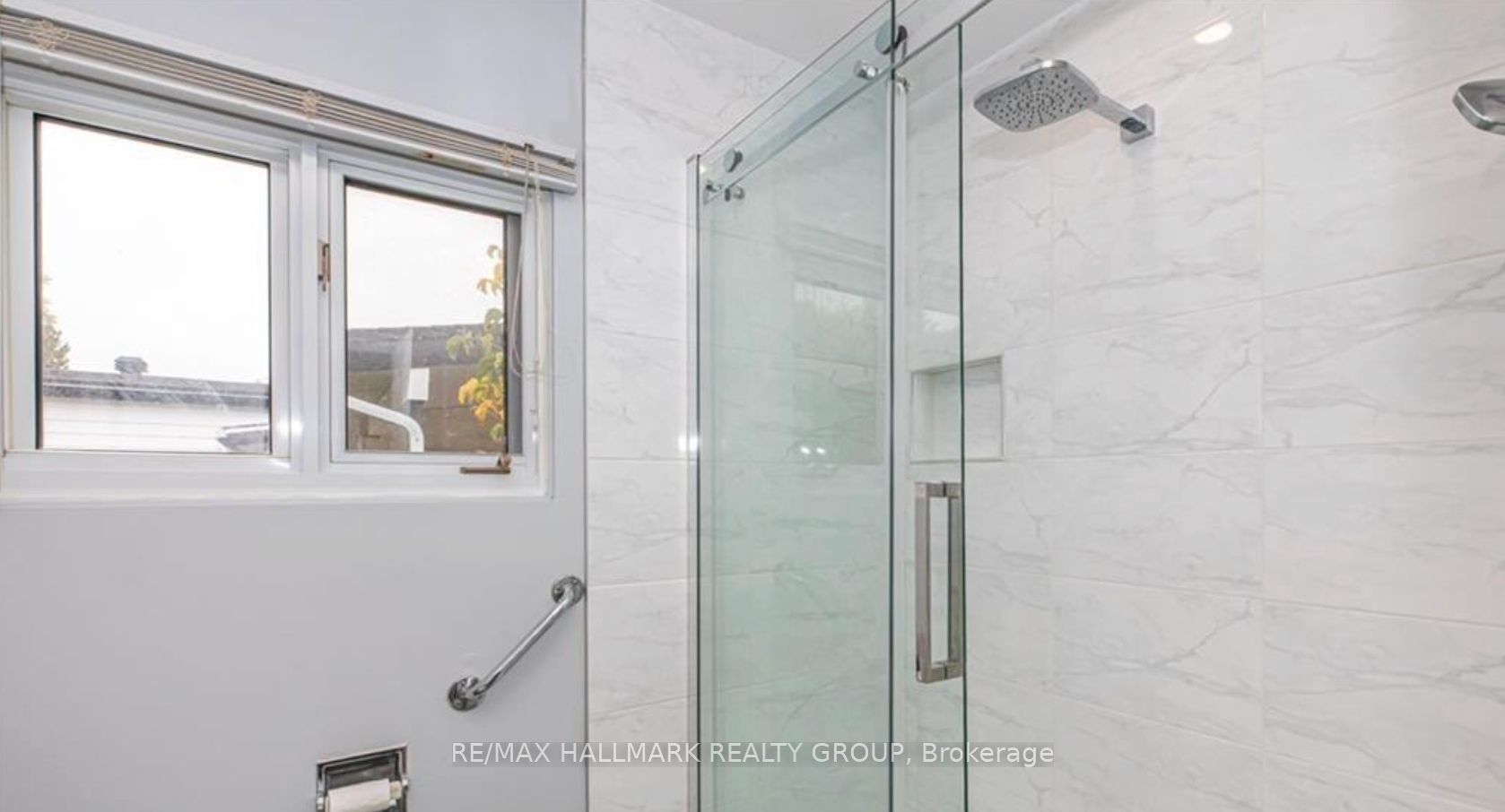 1387 Sault Street A Property Photo 16