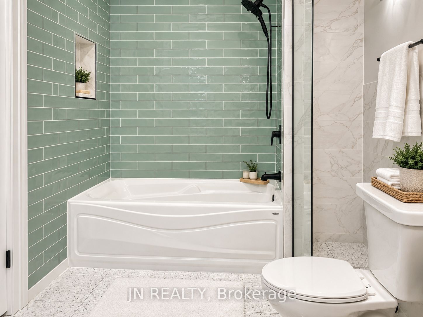 1962 W Franklin Avenue W Property Photo 17