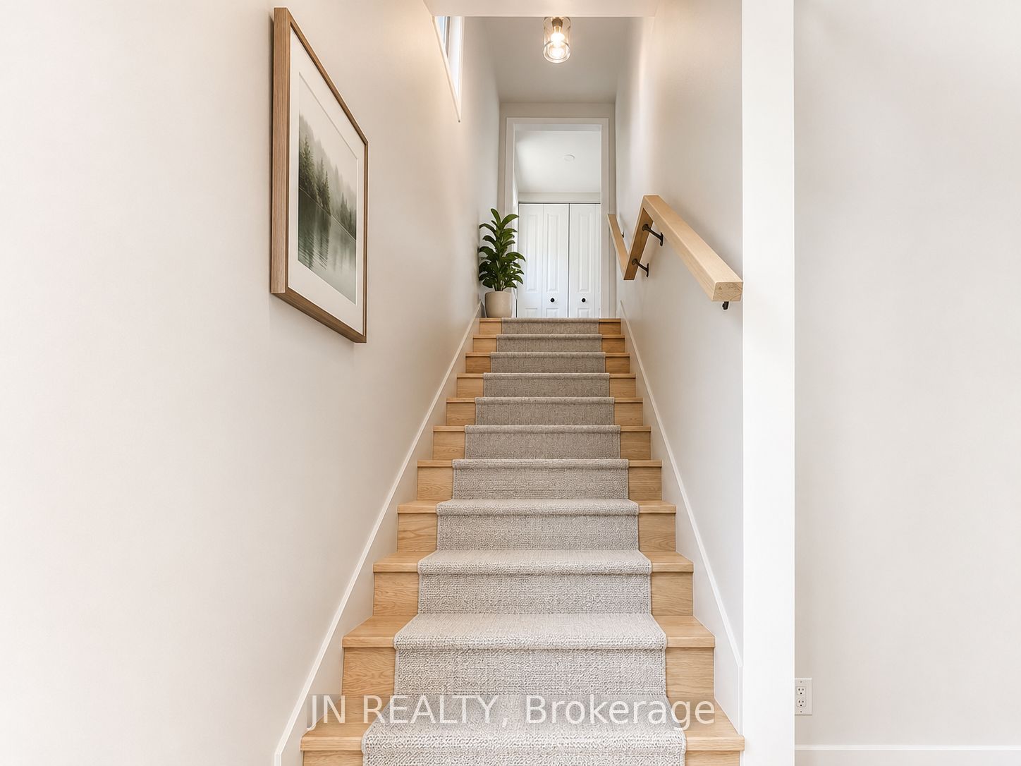 1962 W Franklin Avenue W Property Photo 18