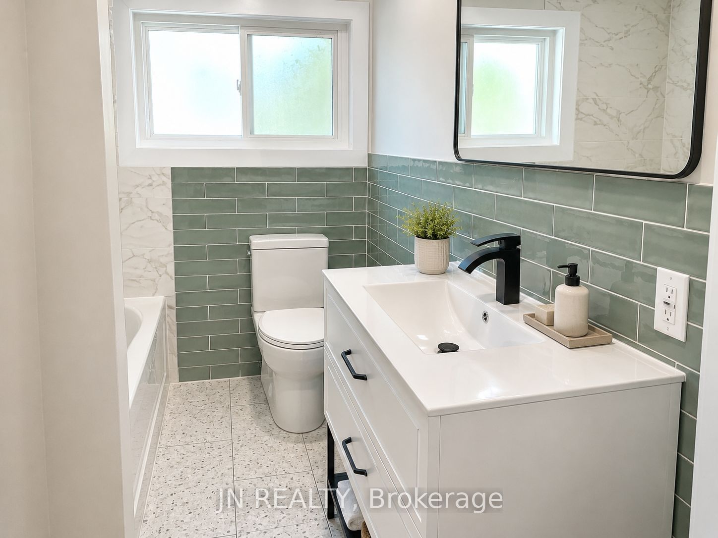 1962 W Franklin Avenue W Property Photo 20