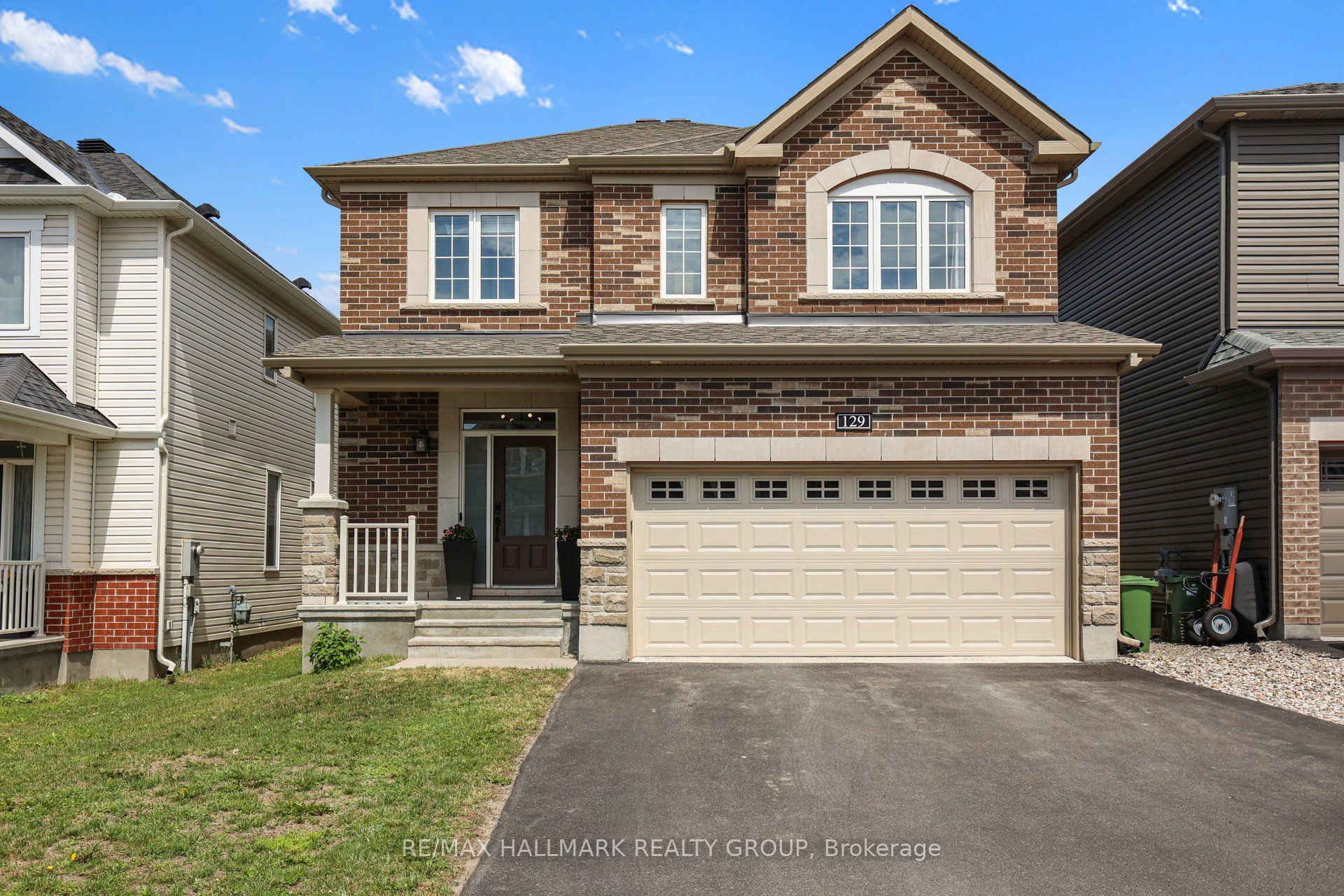 129 Robin Easey Avenue Property Photo 1