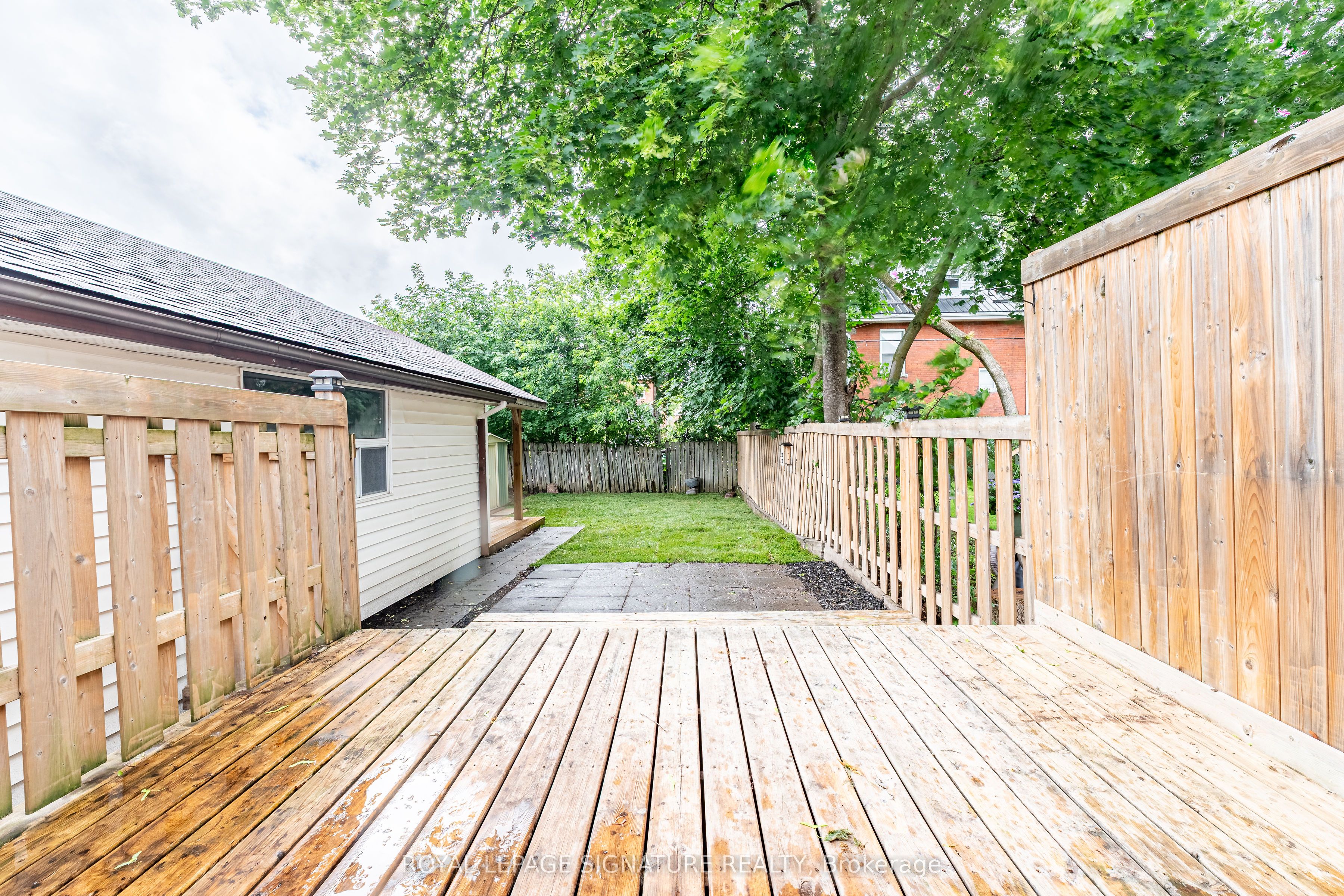 195 Rubidge Street Property Photo 33