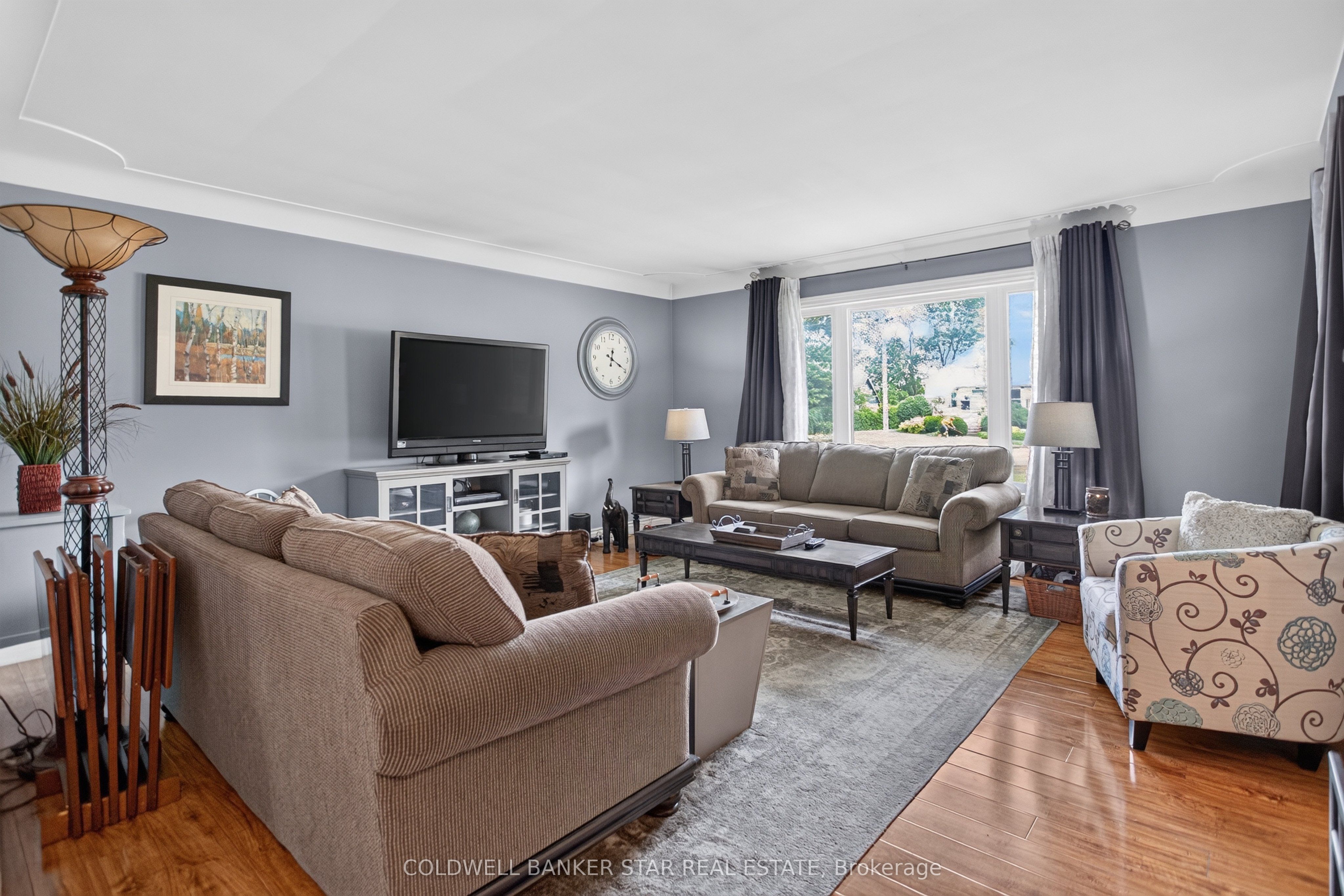 11047 Miller Road Property Photo 8