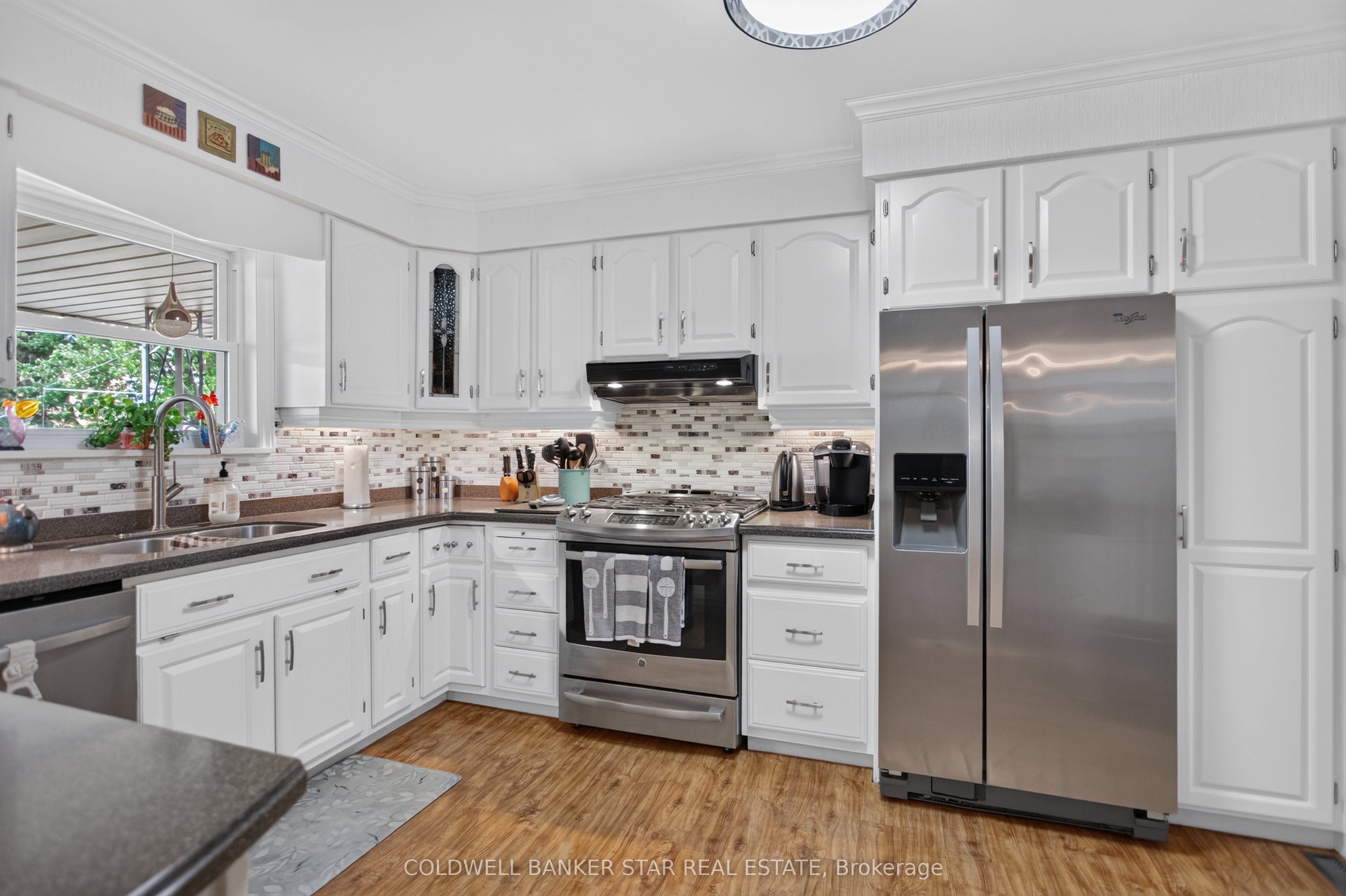 11047 Miller Road Property Photo 12