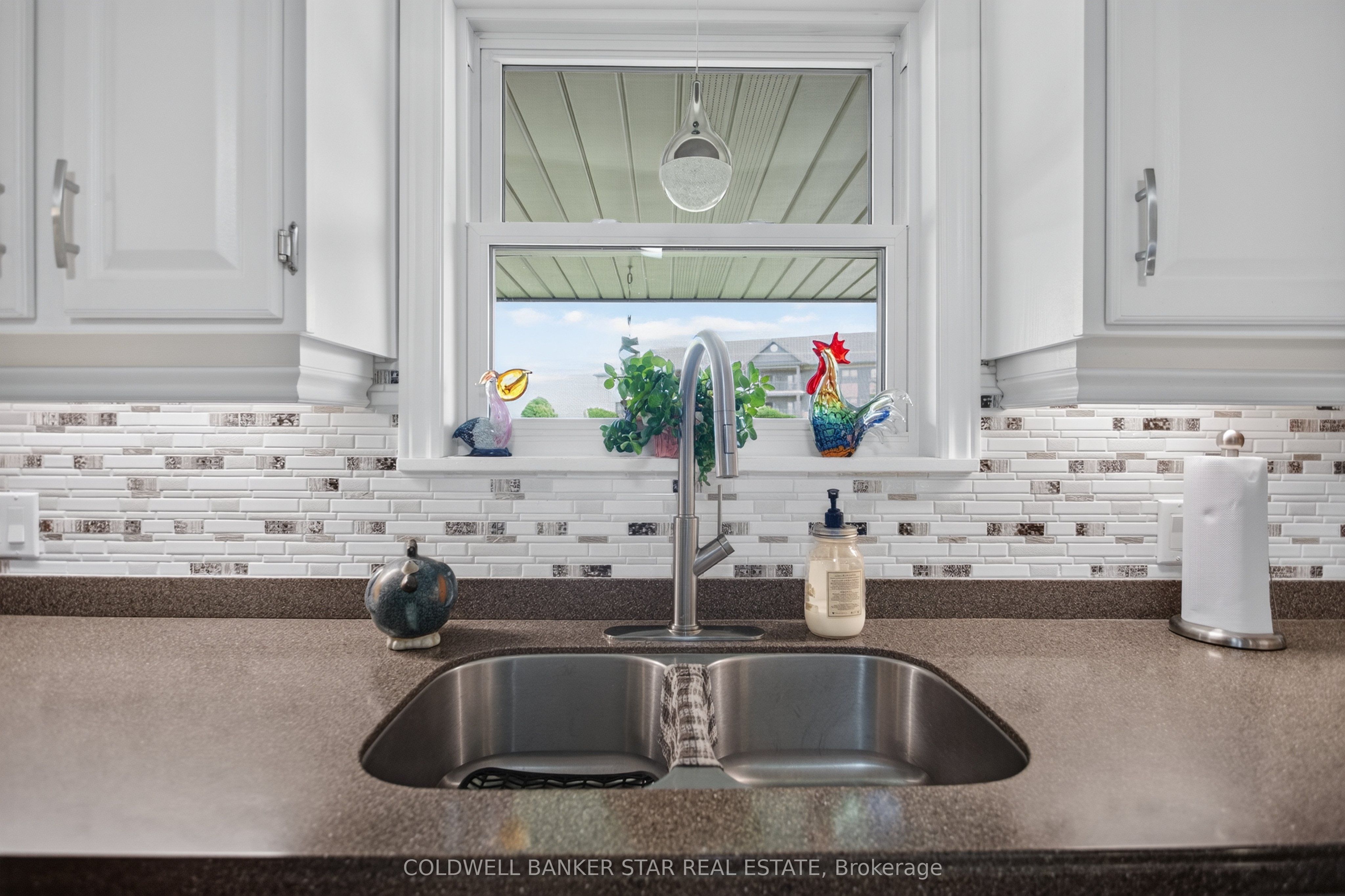 11047 Miller Road Property Photo 13