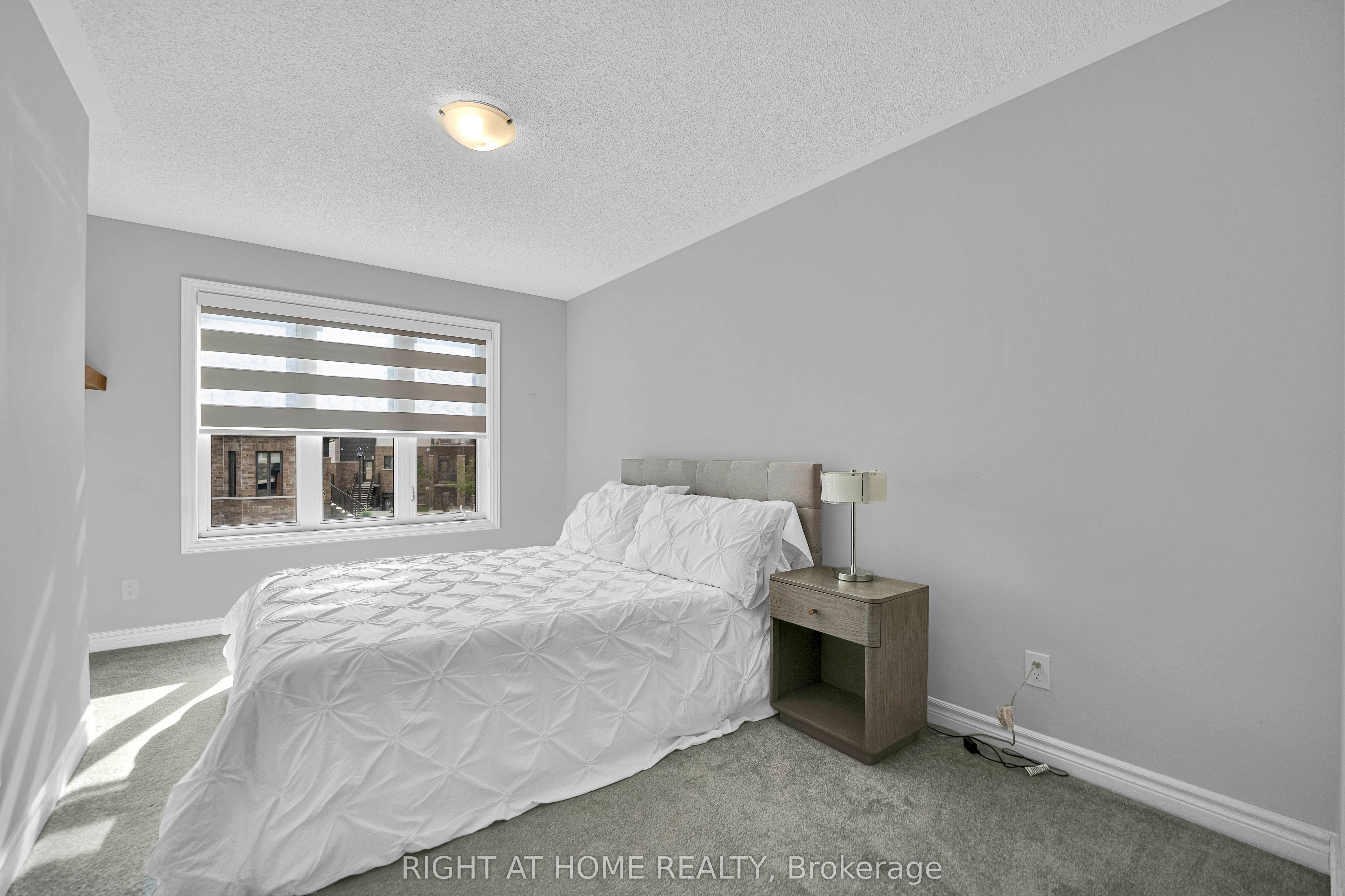 720 Dearborn Property Photo 21