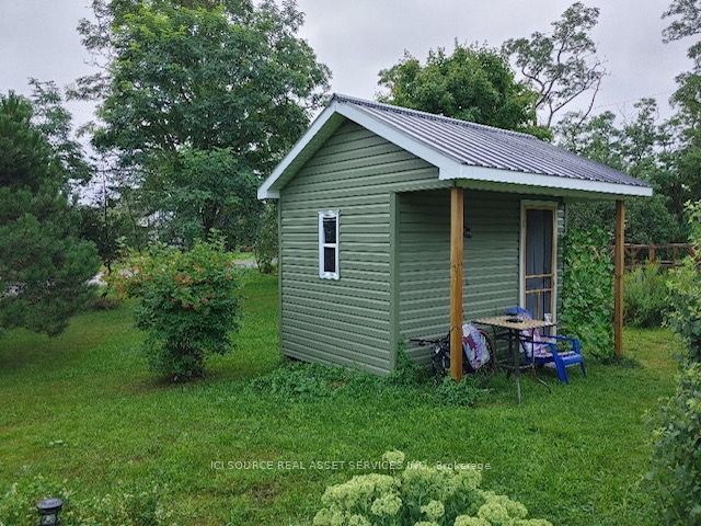 10 Lakeside Drive Property Photo 8