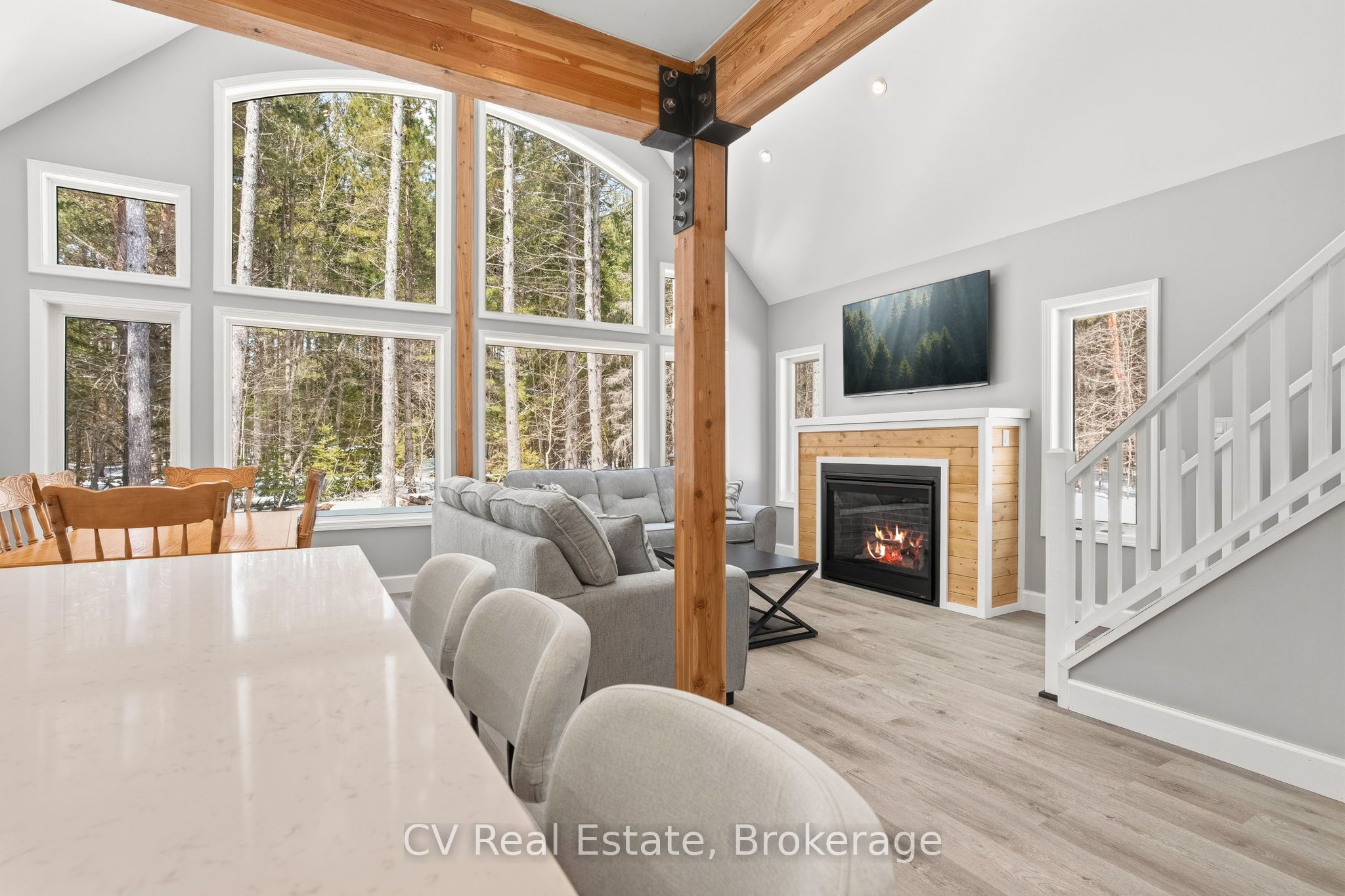 1158 Chetwynd Road Property Photo 1