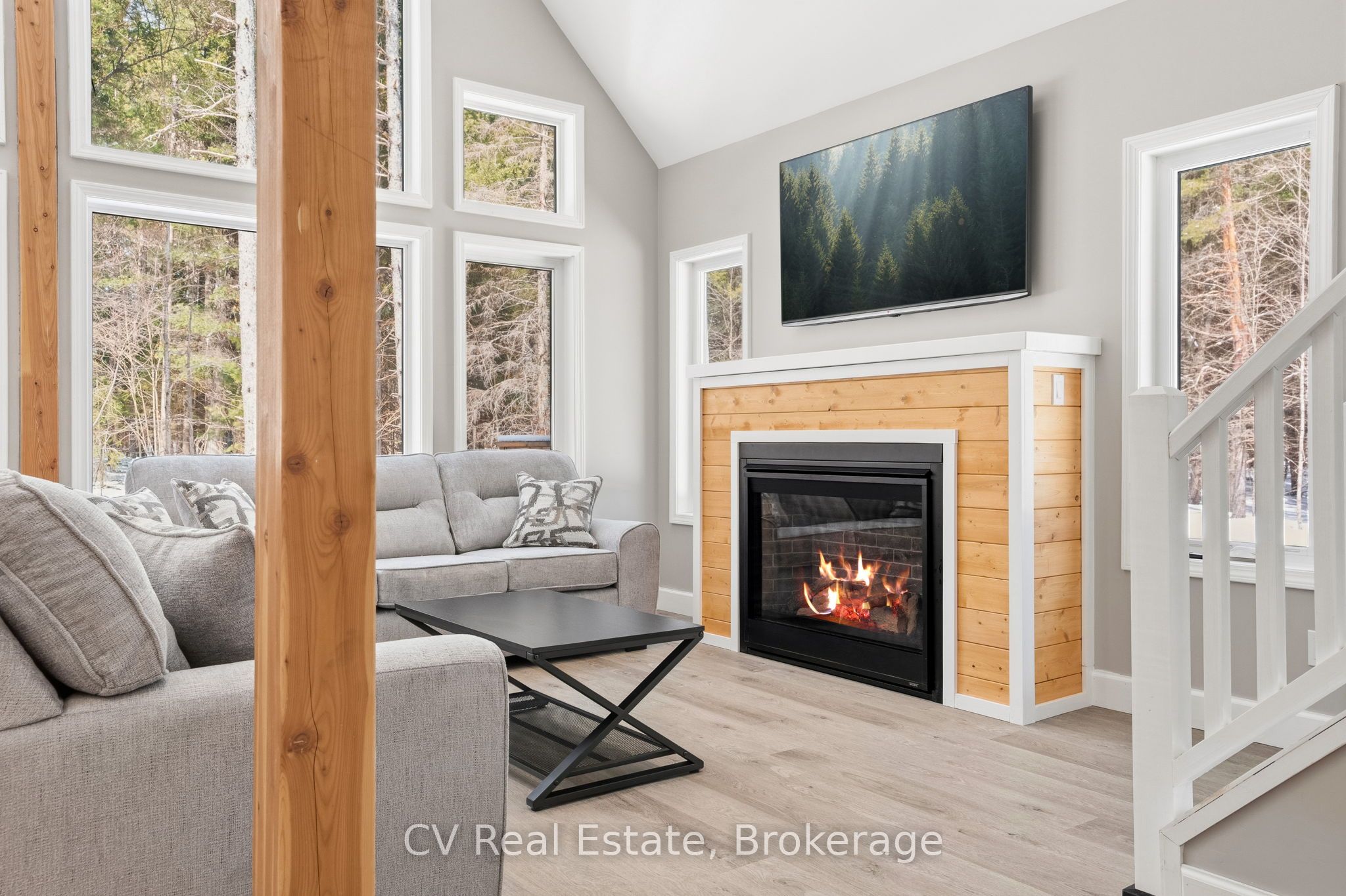 1158 Chetwynd Road Property Photo 11