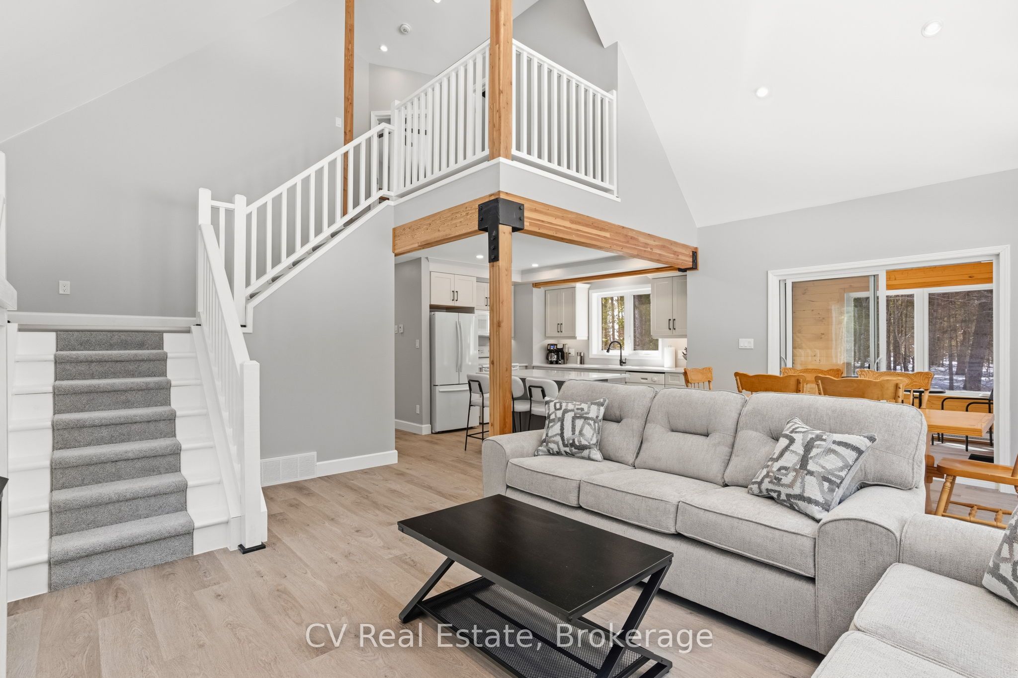 1158 Chetwynd Road Property Photo 19