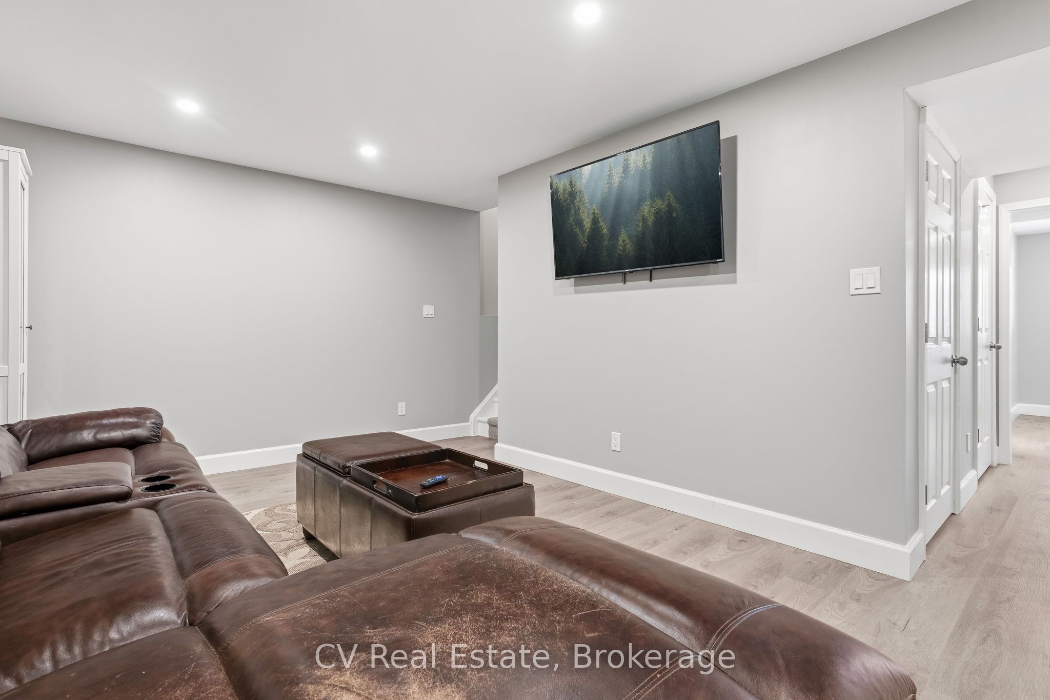 1158 Chetwynd Road Property Photo 34