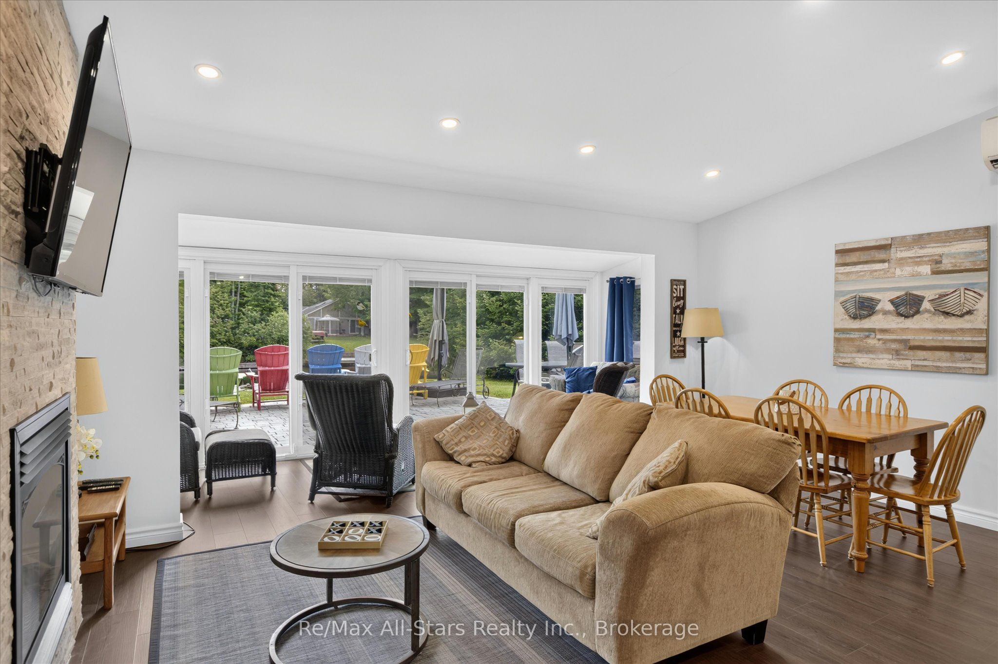 75 Cedarplank Road Property Photo 8