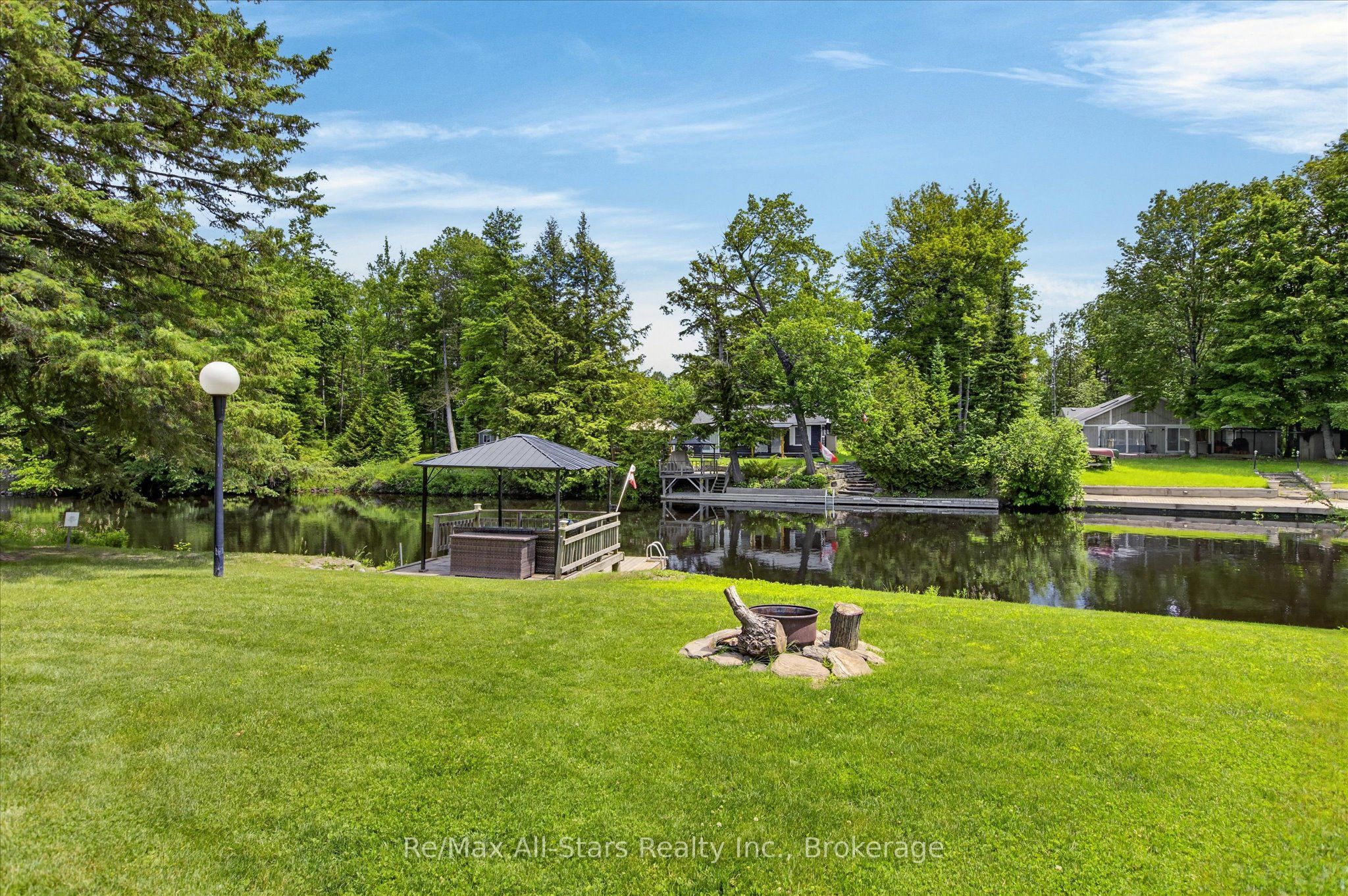 75 Cedarplank Road Property Photo 35