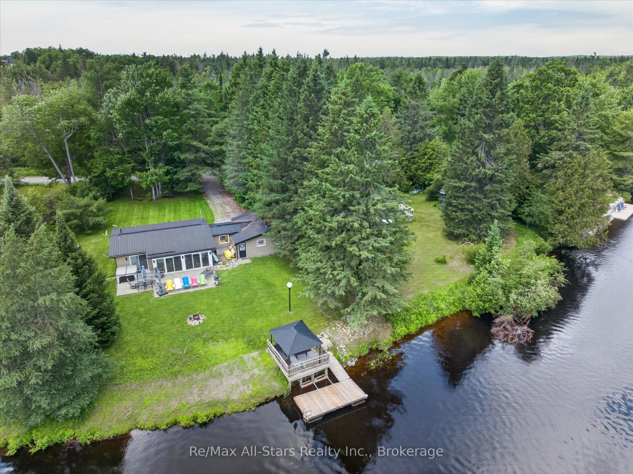 75 Cedarplank Road Property Photo 45