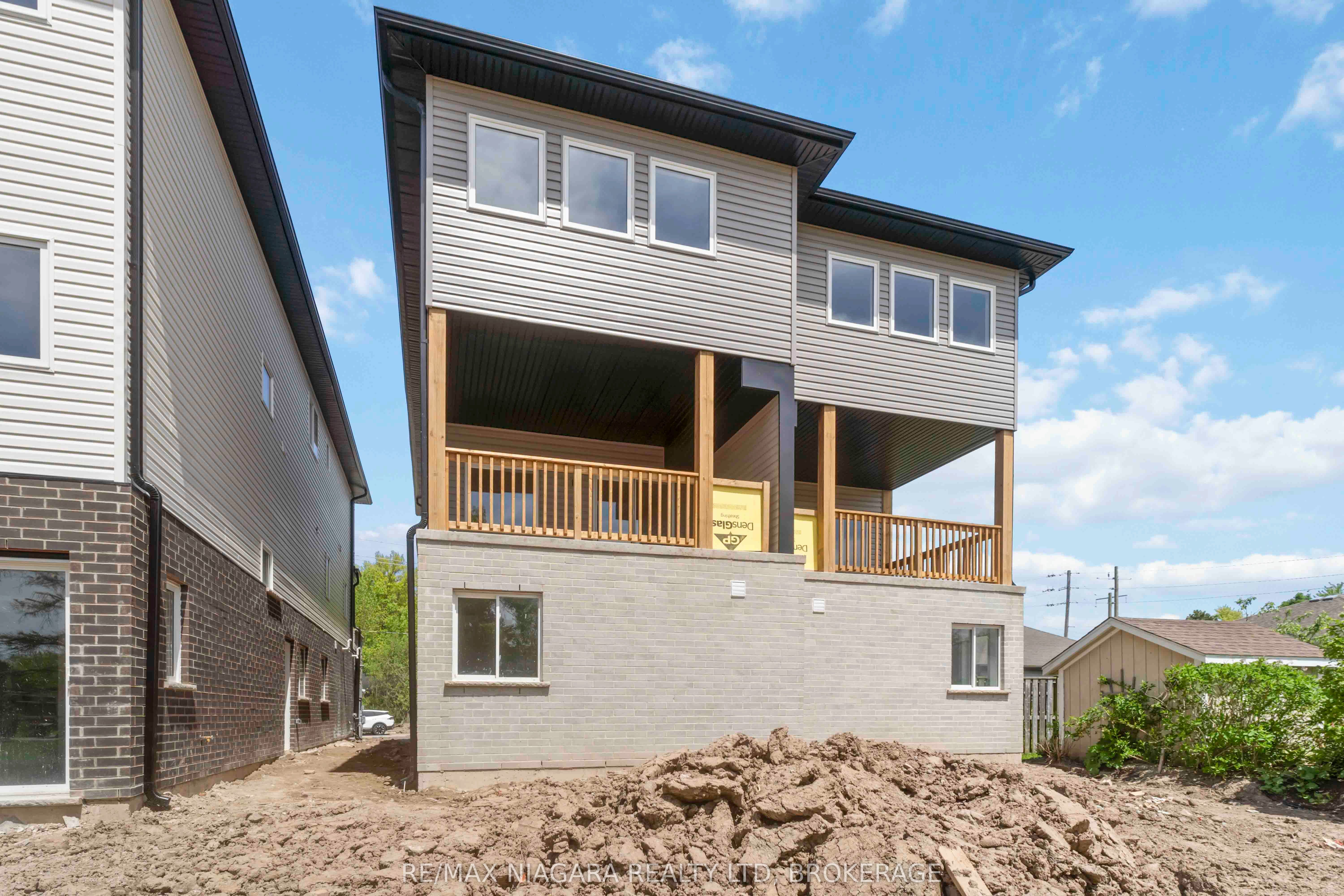 31 Superior Street Lower Property Photo 6